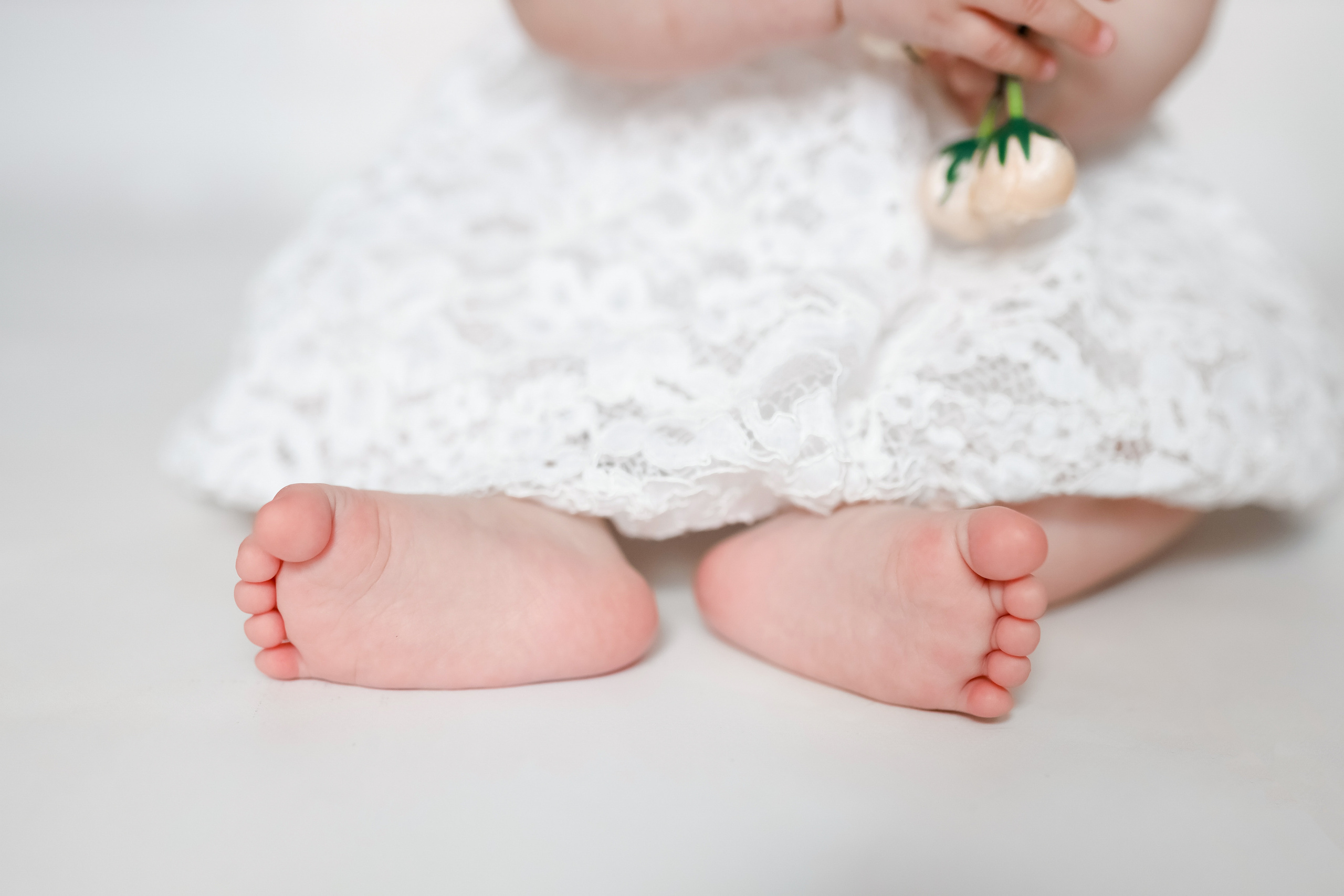 Глаша фотосессия в молочной ванночке