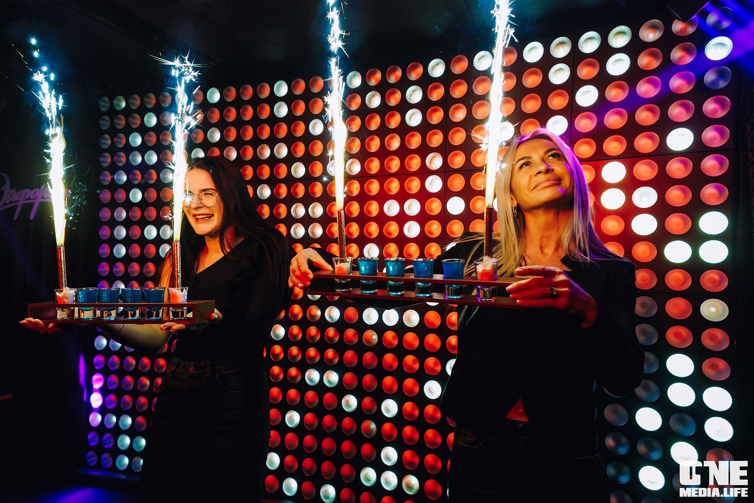Фоторепортаж из караоке-клуба Эйфория. One Media Life: фоторепортажи, фотоотчеты с мероприятий и заведений