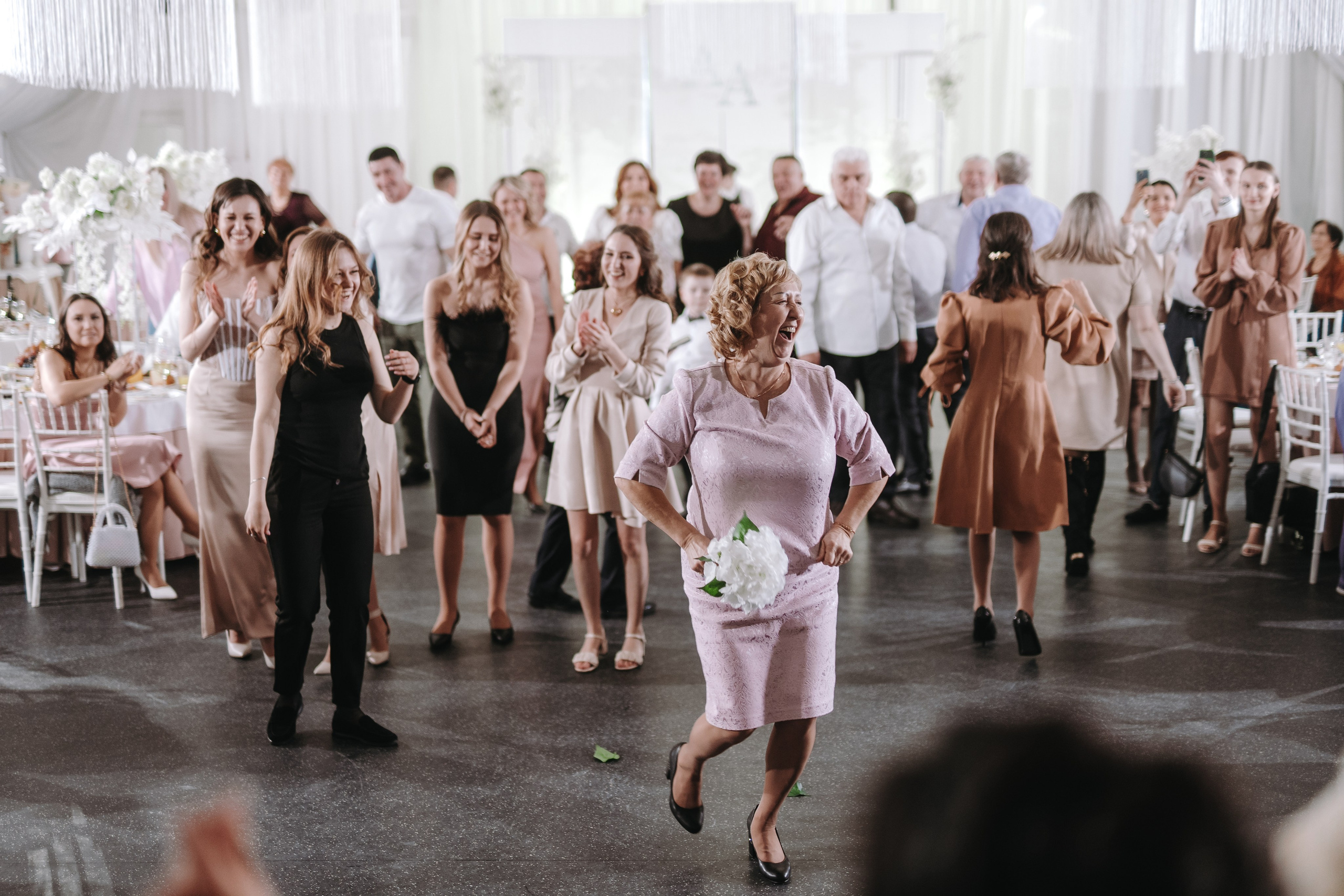 ГОСТИНИЦА АГИДЕЛЬ, ФОТОСТУДИЯ МОНОХРОМ, РЕСТОРАН ПРАВДА ХОЛЛ, ВЕДУЩИЙ АНДРЕЙ ОГНЕВ УФА