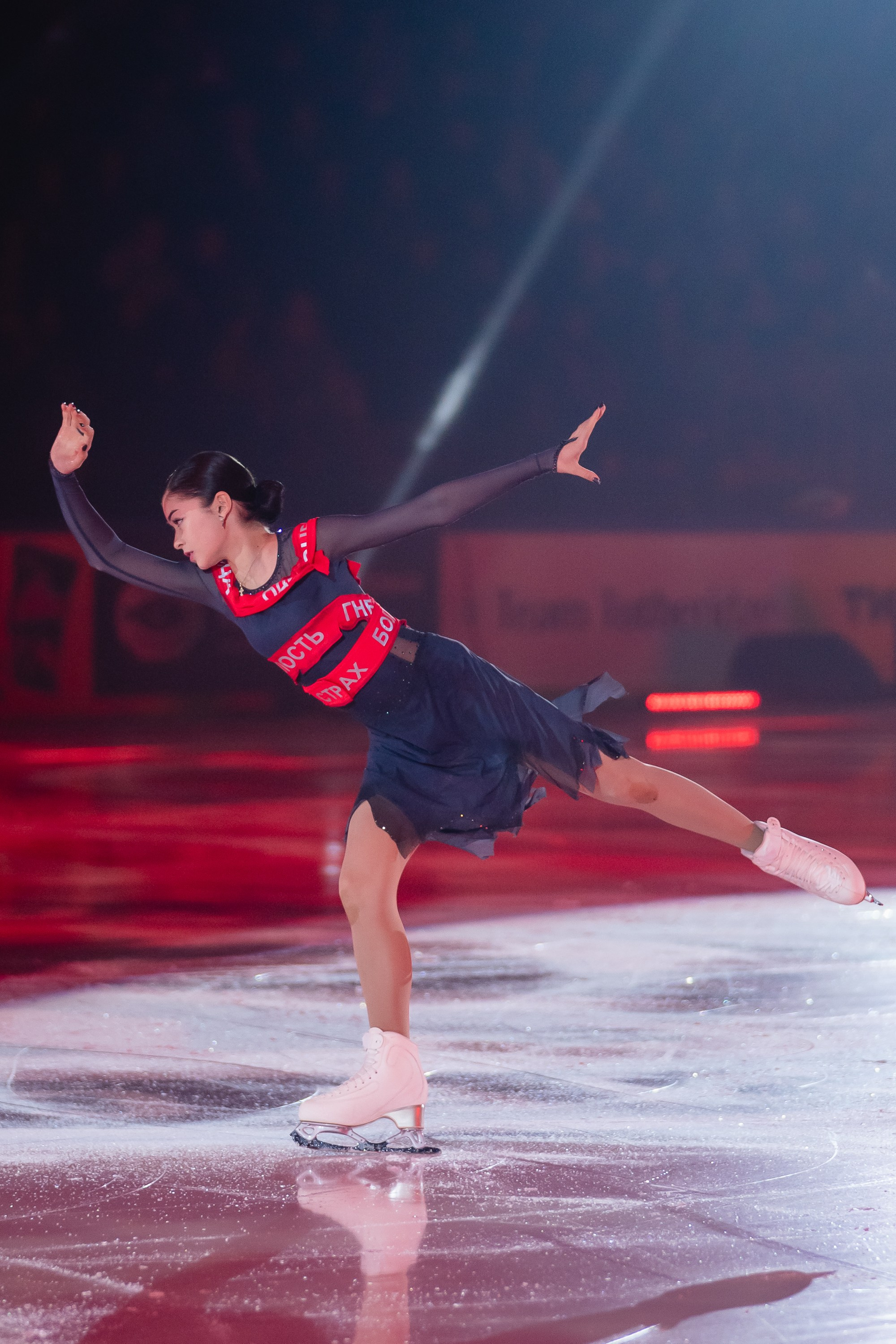 Шоу «Чемпионы на льду» в Новосибирске. Воробьева Ксения — Спортивный и танцевальный фотограф Новосибирск