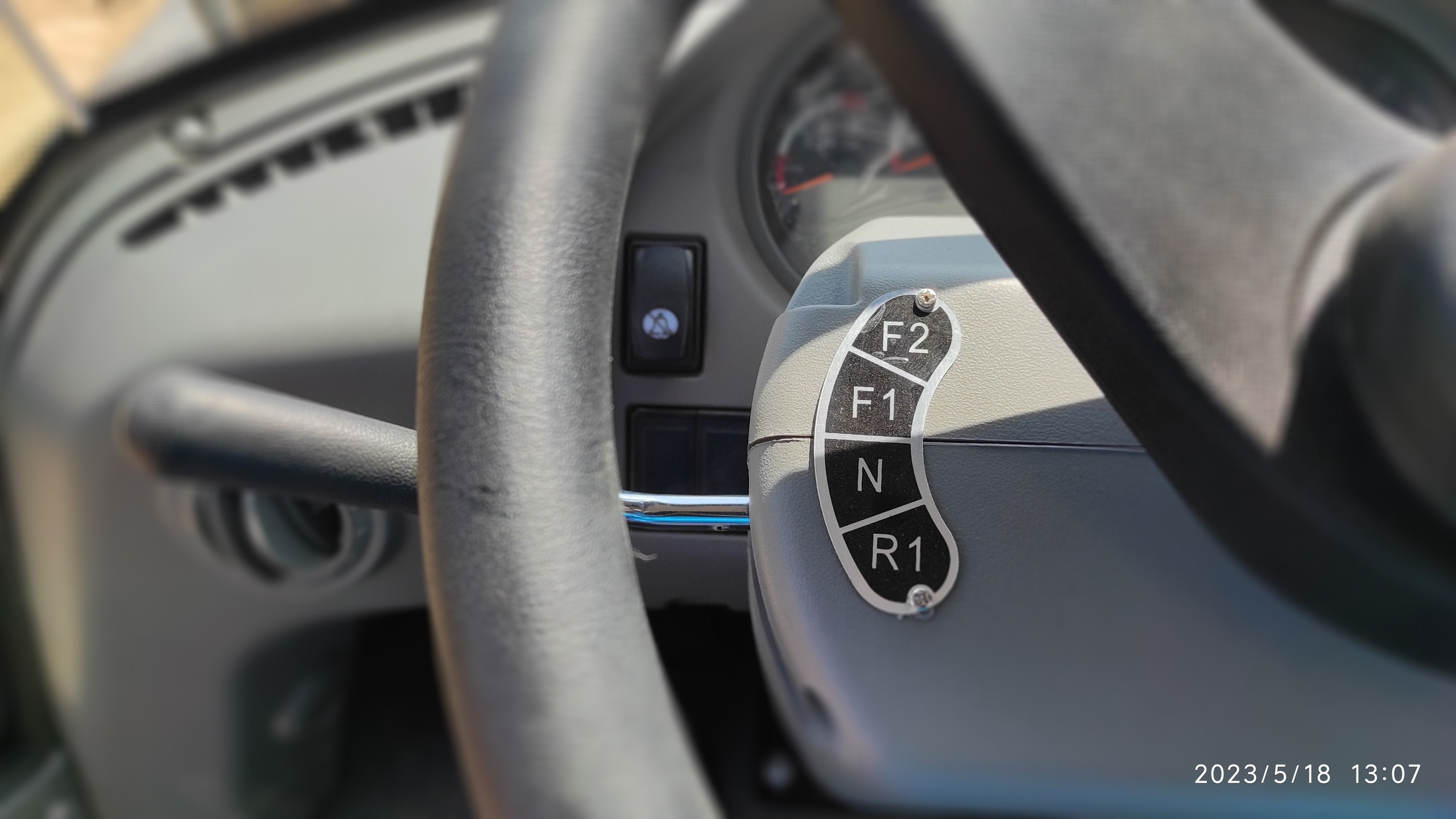 Фото фронт. погр. Weheavy WL856H. Продажа и обслуживание грузовой техники и спецтехники в г. Новосибирск компания СТИ