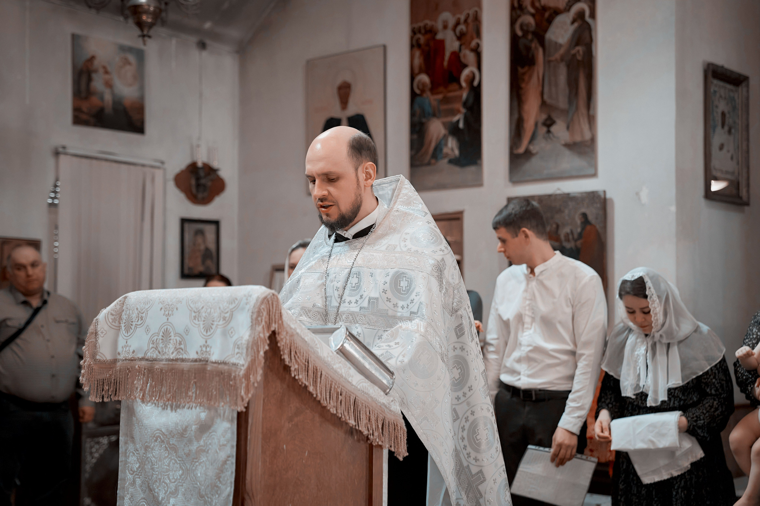 Крещение в Храме иконы Божией Матери «Утоли моя печали»