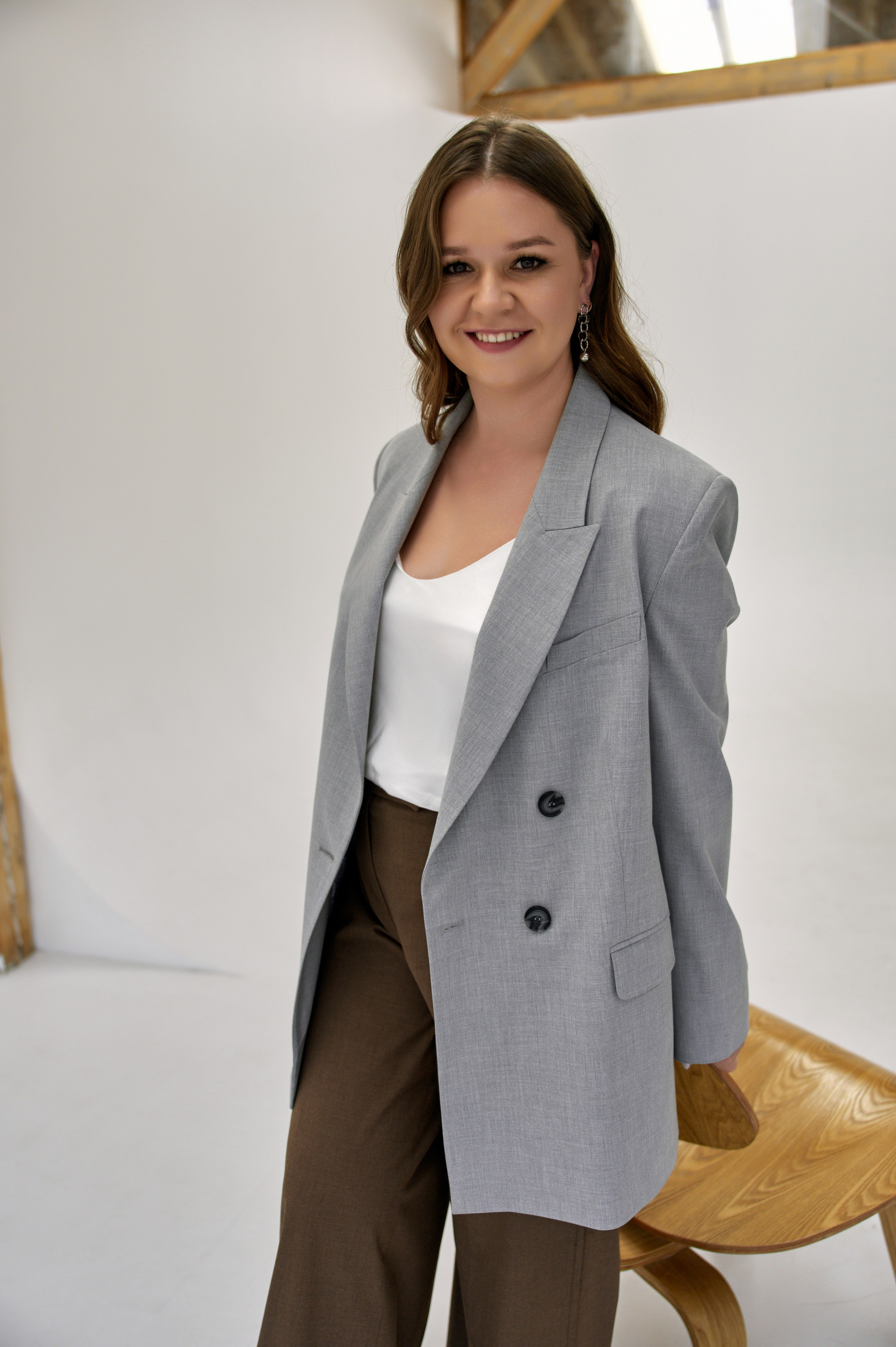 Бизнес-портрет для Юлии — эксперта по сбалансированному питанию. Фотограф Челябинск — Кирилл Устюжанин