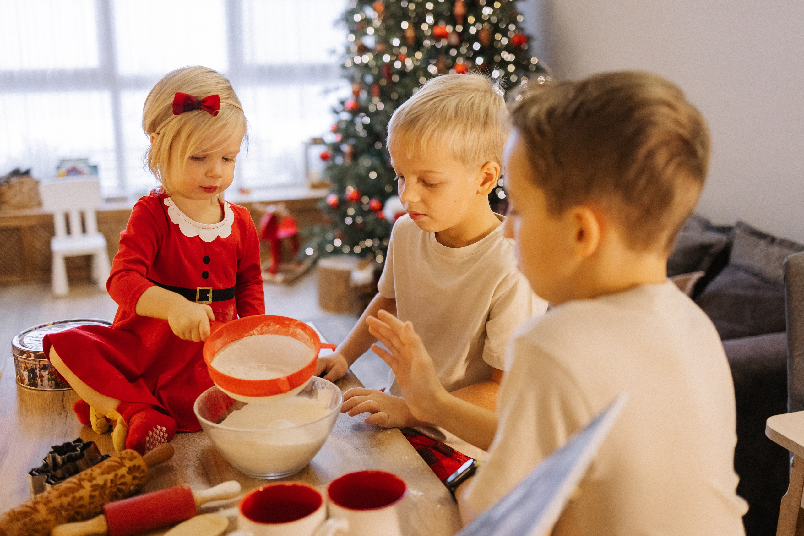 Новогодняя фотосессия дома у Леоновых. Семейный, детский и женский фотограф Дарина Старшинова в Твери