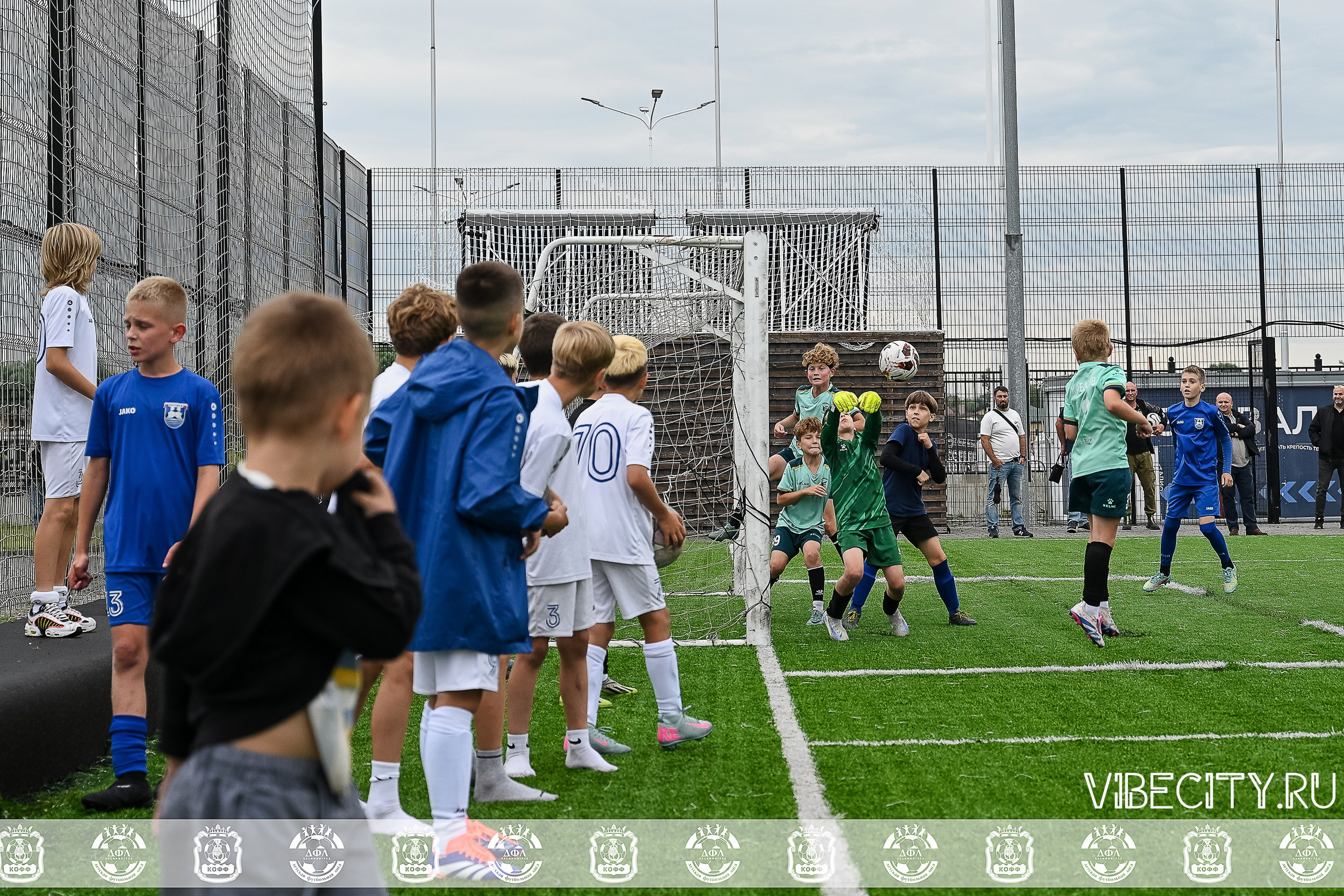 Калининградская Детская Футбольная Лига. VIBECITY.RU Вайб Сити Ру Фоторепортажи Фотоотчеты Калининград