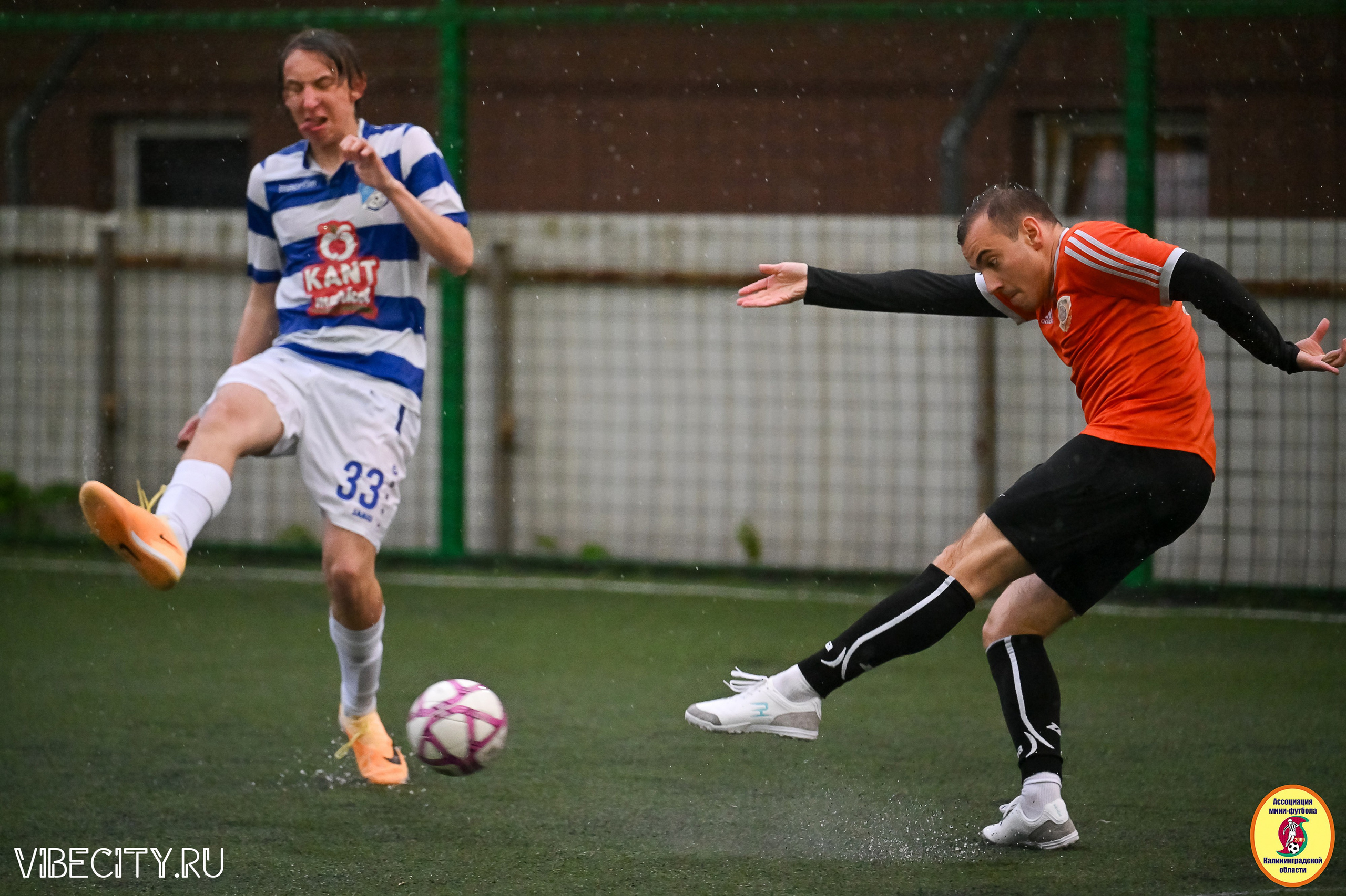 ИГРЫ МИНИ-ФУТБОЛЬНОЙ И КОРПОРАТИВНОЙ ЛИГИ. VIBECITY.RU Вайб Сити Ру Фоторепортажи Фотоотчеты Калининград