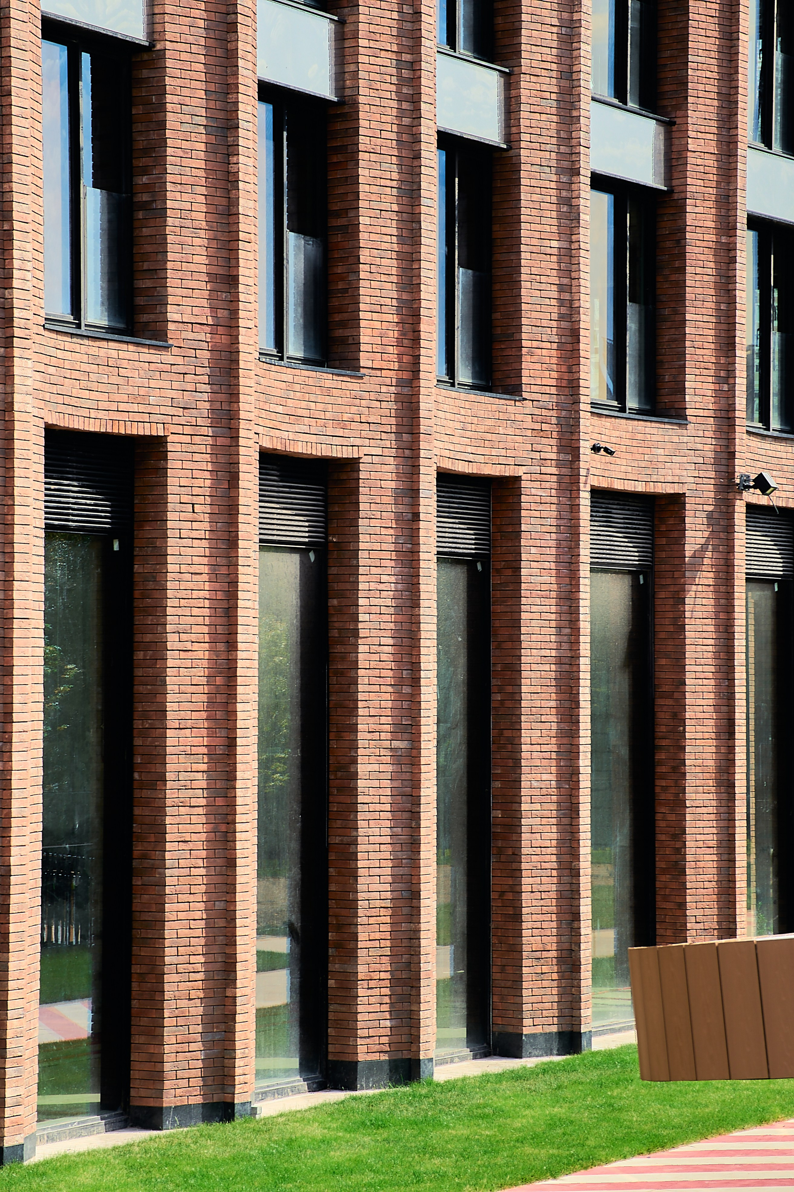 Кейс: Съемка лобби и МОП для ЖК Level Мичуринский | VHAUS. Видеопродакшн недвижимости и архитектуры | Студия VHAUS