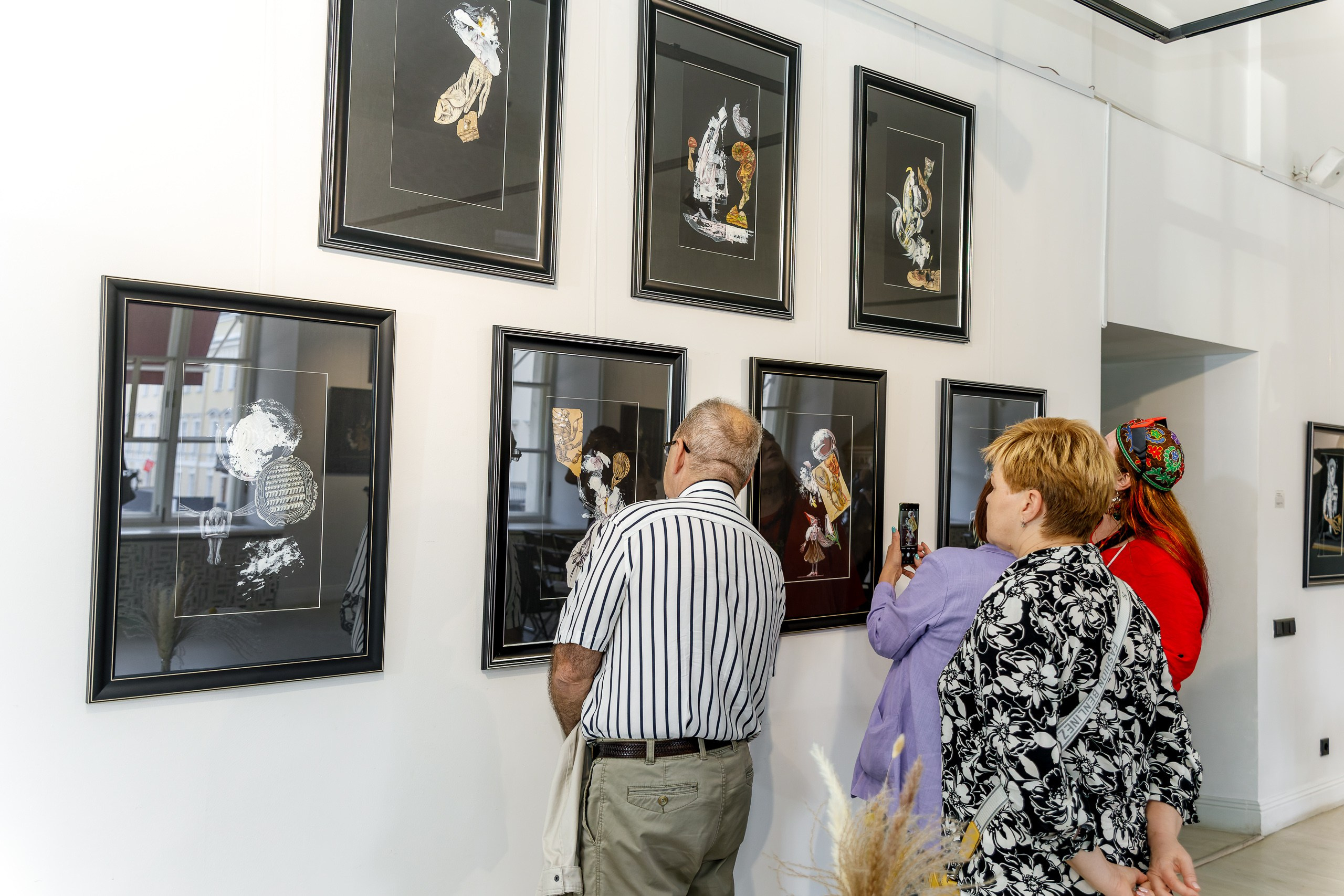 Финисаж выставки Евгения Крылова. Photographer Sergei Miroshnikov