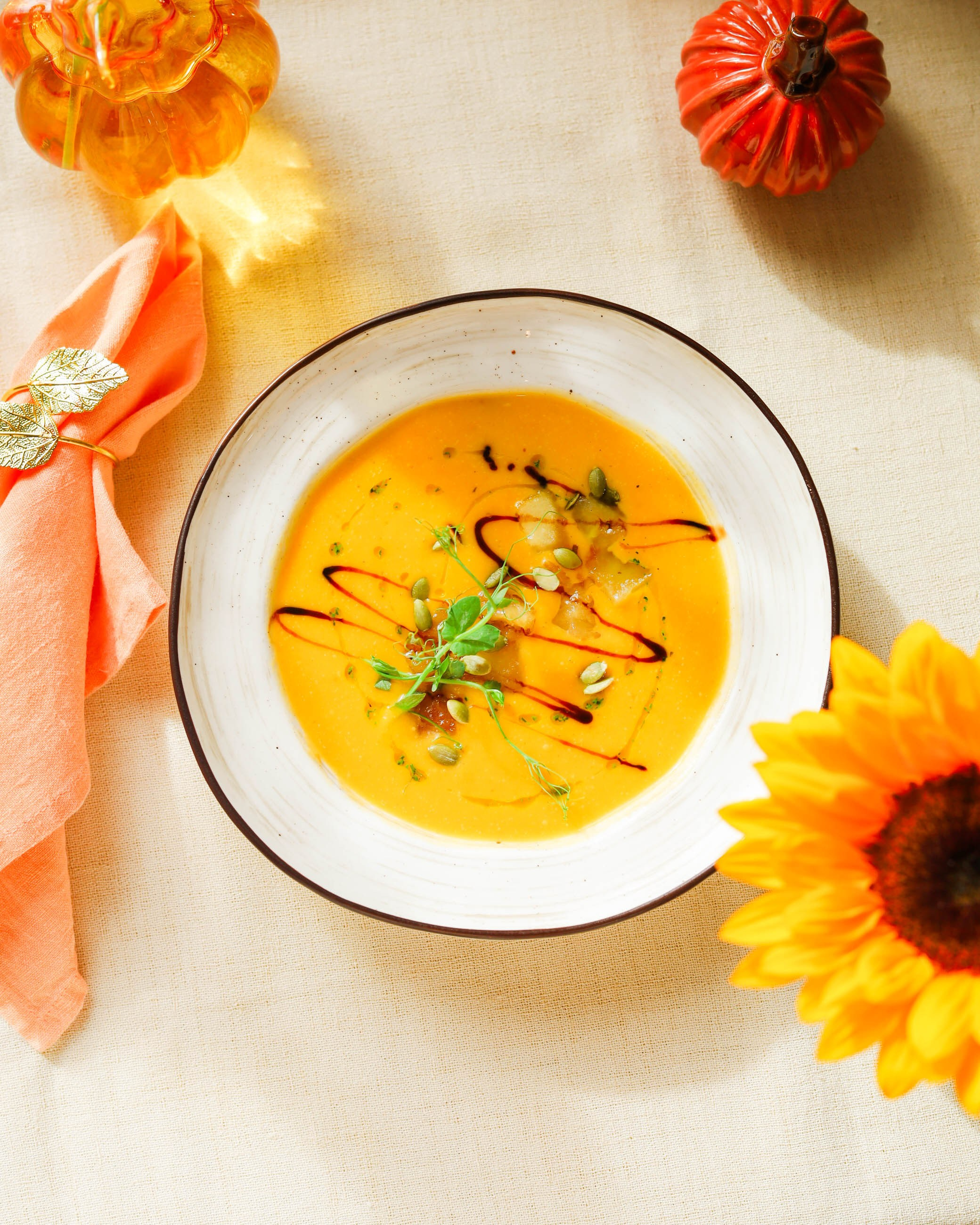 FOOD. Sun Betty — кинофотограф Элизабет