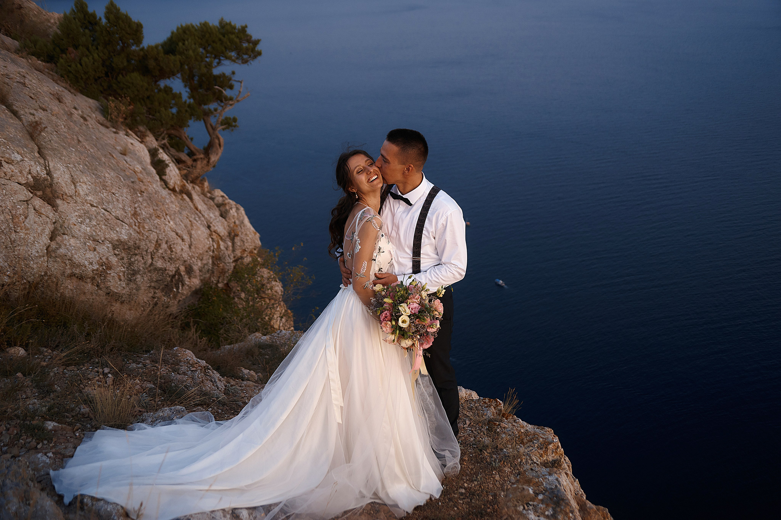 Свадебная фотосъёмка в Крыму и Краснодаре. Фотограф Александр Кудинов, Крым: Легкие съемки, живые эмоции