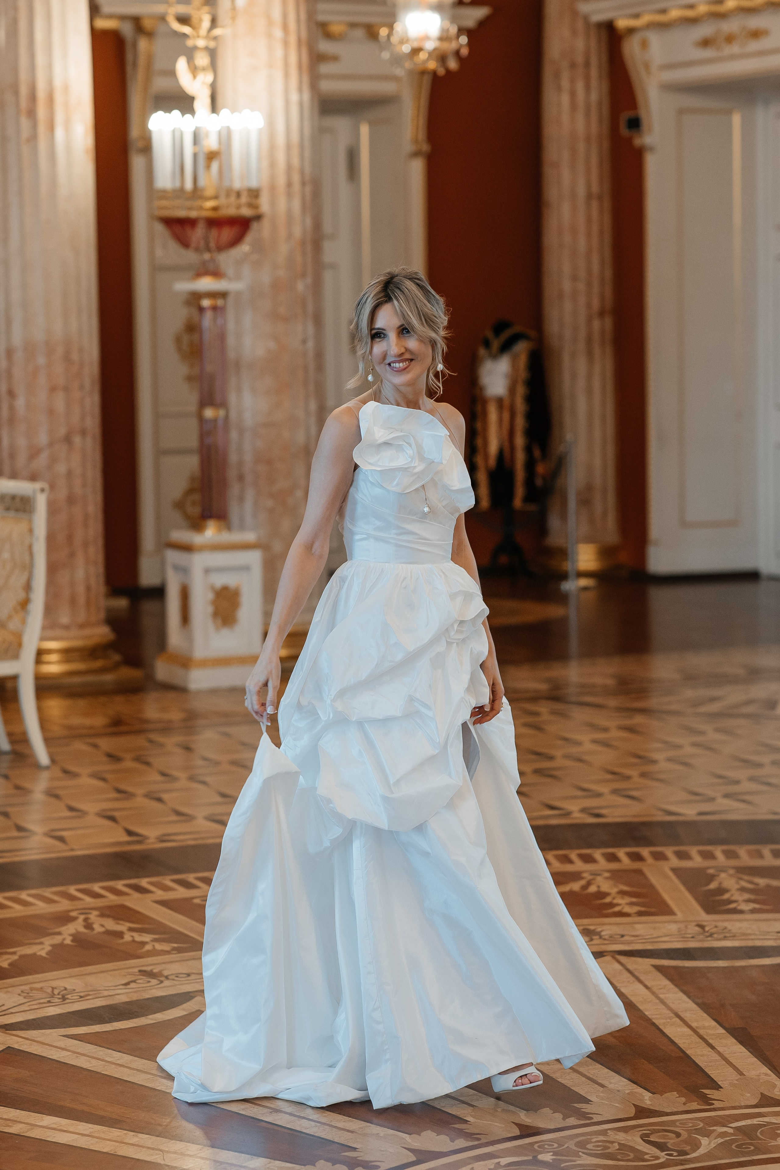 свадебная фотосессия в Большом Дворце Царицыно Таврический зал