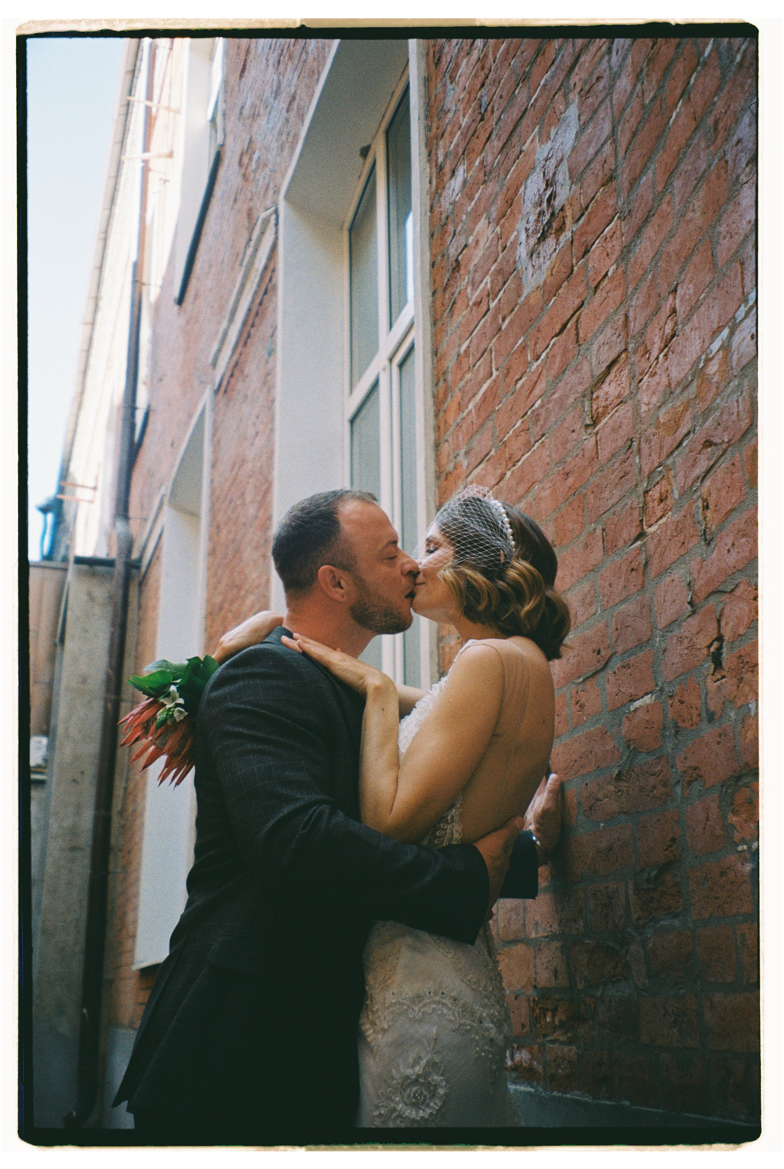 Плёнка. Свадебный фотограф в Москве и по всему миру