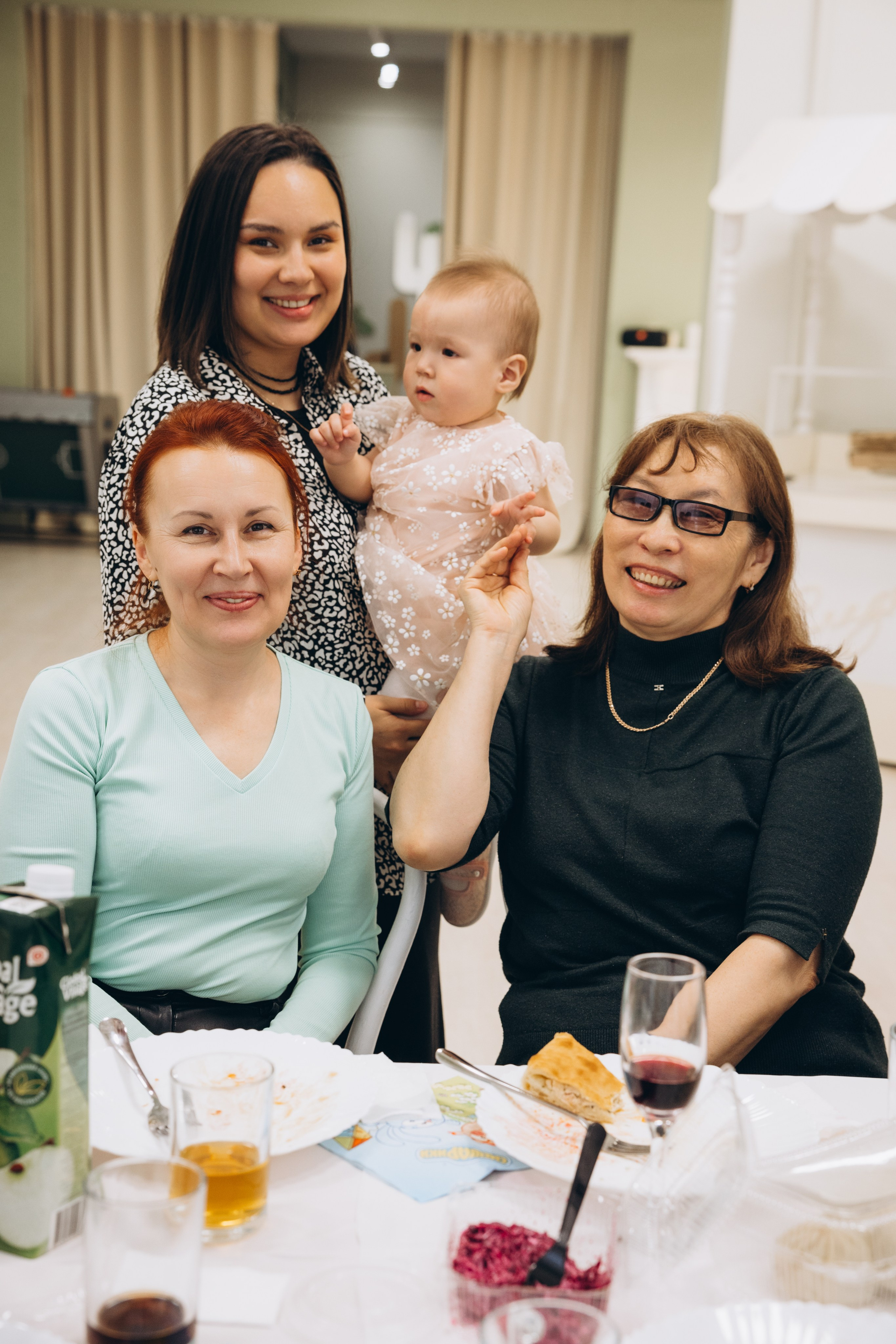 Аюне год. Свадебный, семейный фотограф в Иркутске Светлана Макаричева