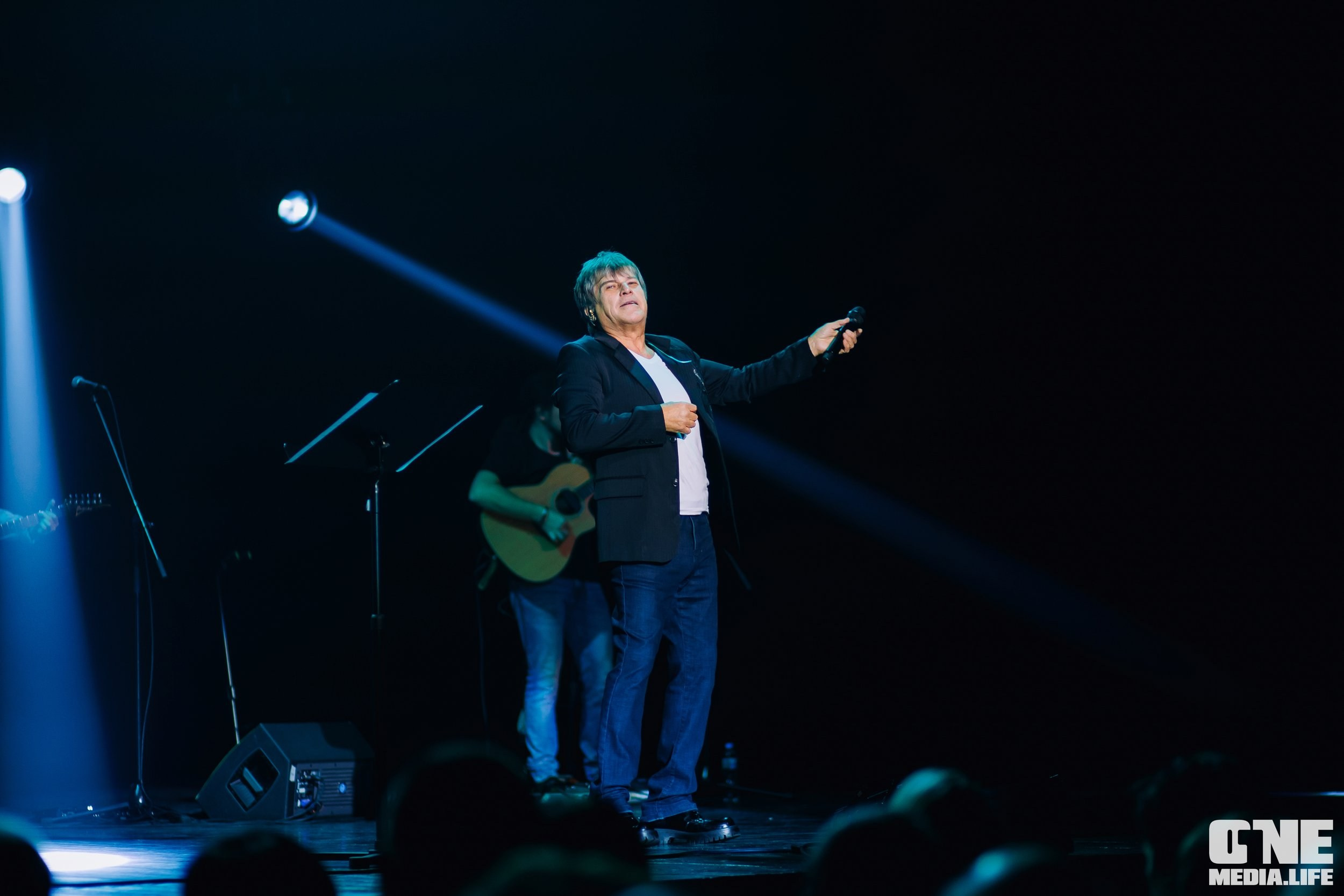 Фоторепортаж из театра эстрады Янтарь-холл. One Media Life: фоторепортажи, фотоотчеты с мероприятий и заведений