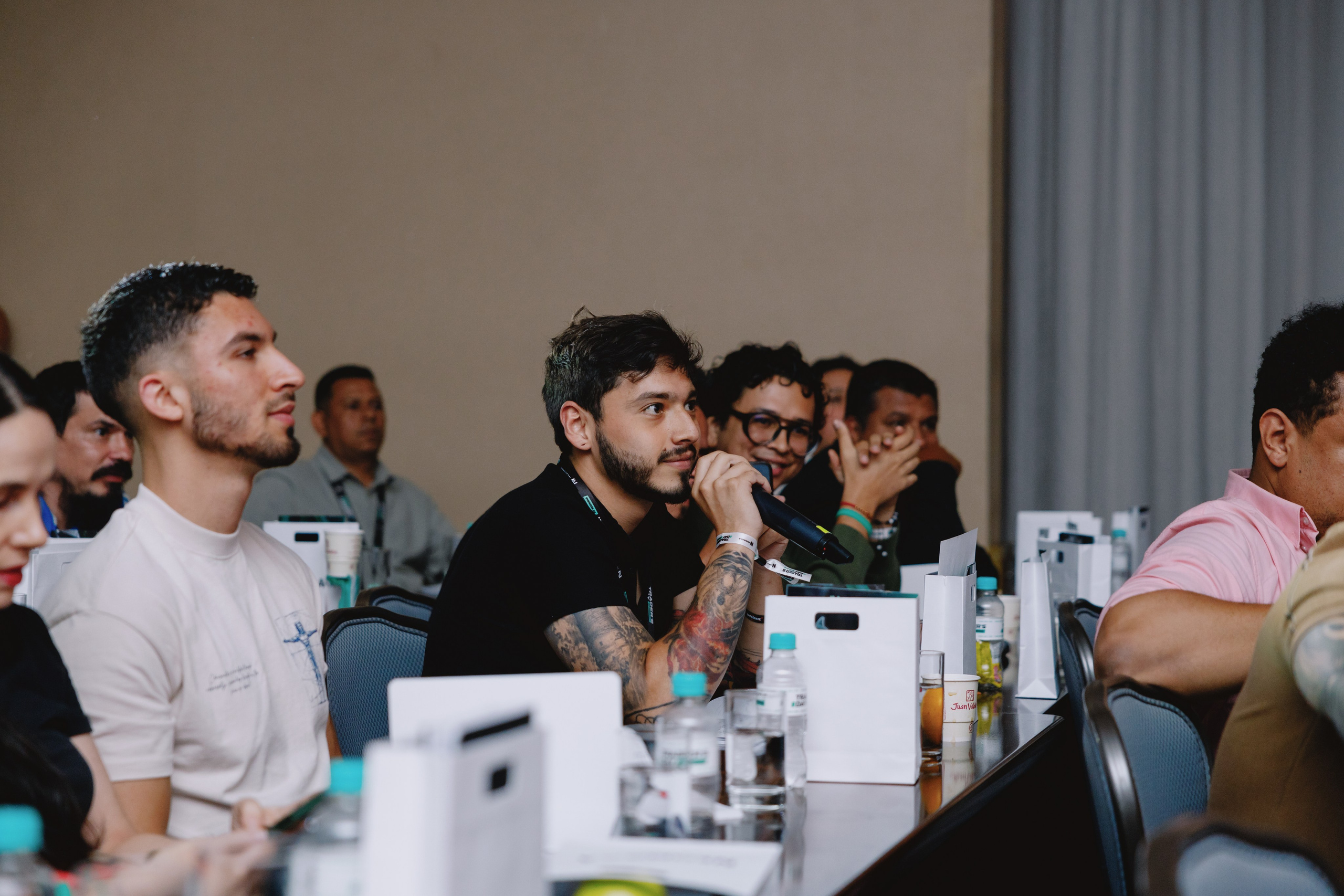 TRADERS DAY By NeomAAA Medellin. NeomAAA Funds Gallery