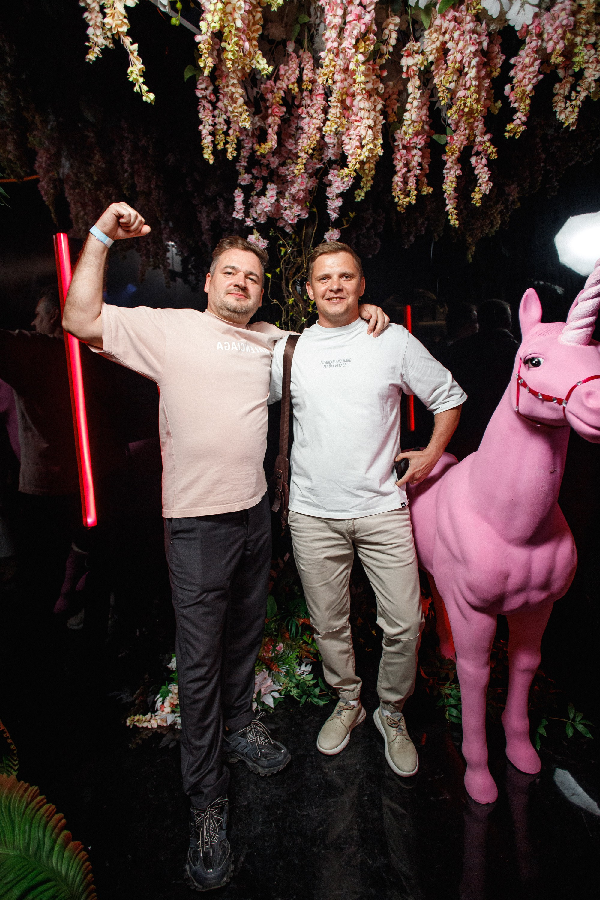 BRAVO FLORA EVENT. СВОИ. ФОТООТЧЕТЫ-СОБЫТИЯ-МЕСТА