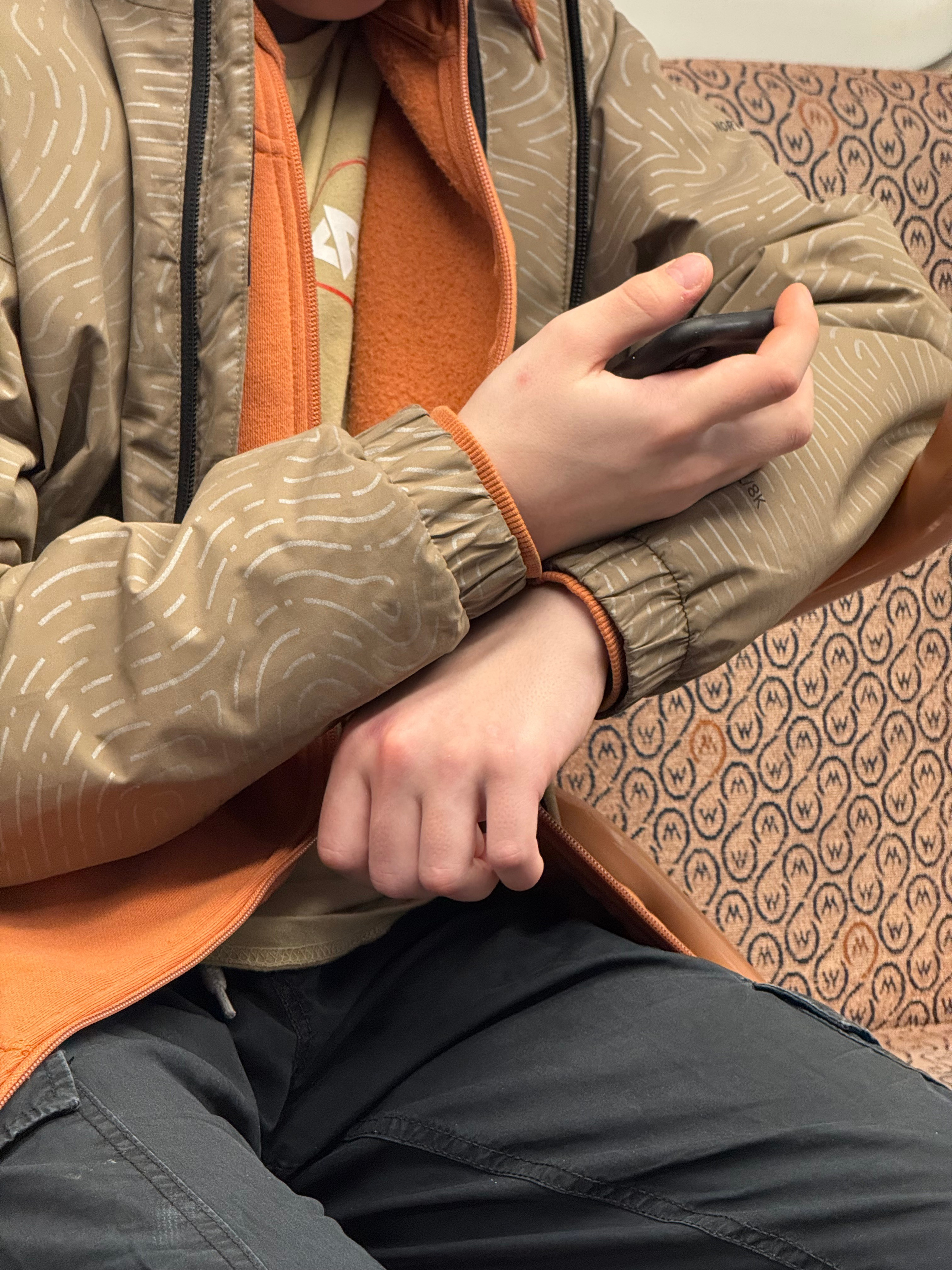 #руки_незнакомцев. Главная