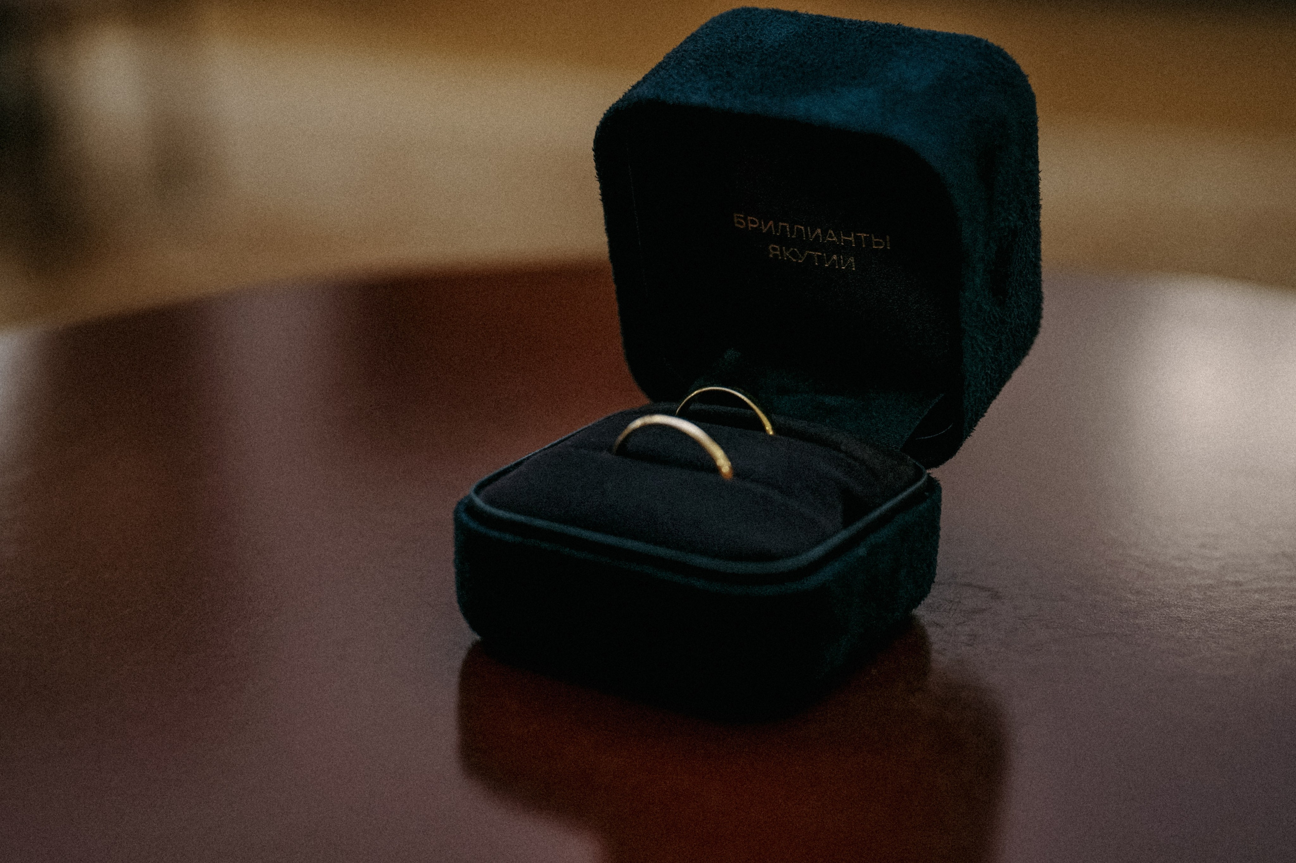 Свадьба для двоих с прогулкой в The St. Regis Москва Никольская 5*. Свадебный и семейный фотограф Виктория Носачёва. Щелково, Москва и МО