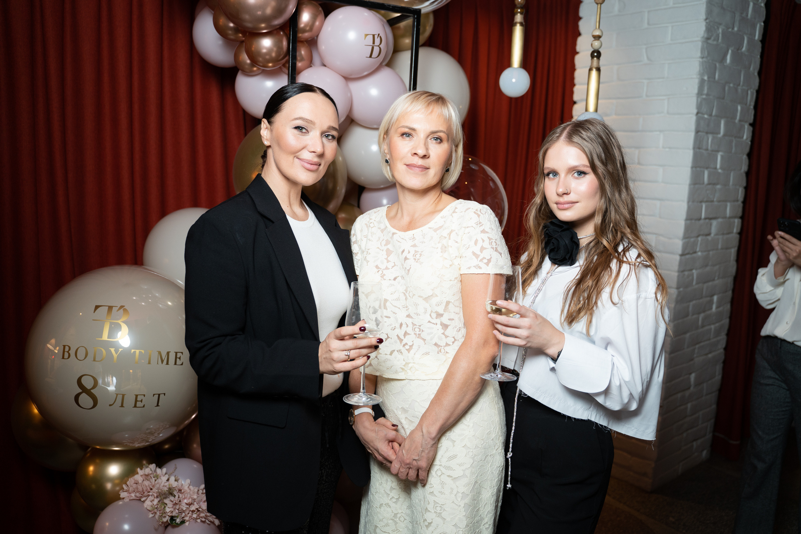 ЦЕНТРУ МАССАЖА BODY TIME 8 ЛЕТ. СВОИ. ФОТООТЧЕТЫ-СОБЫТИЯ-МЕСТА