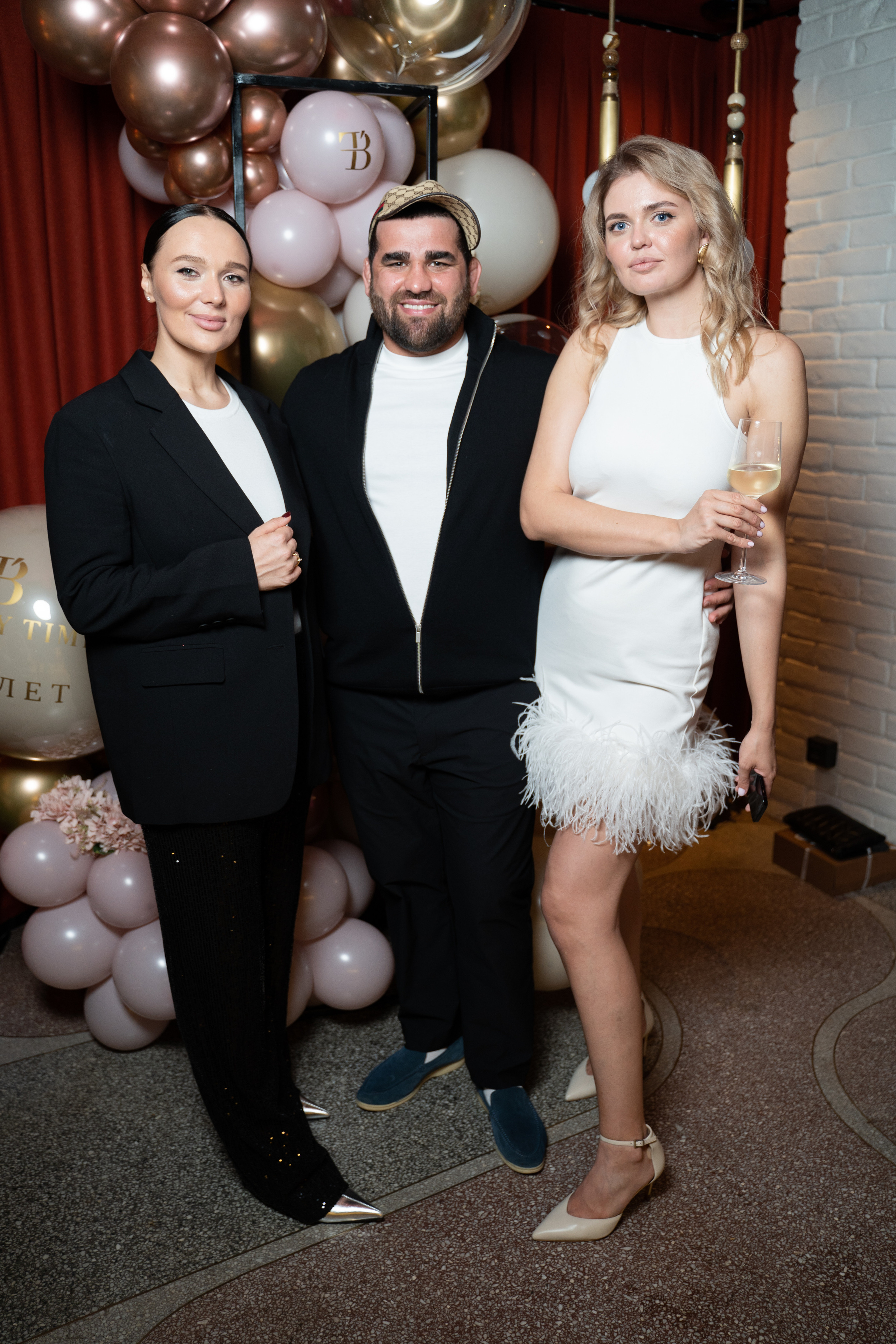 ЦЕНТРУ МАССАЖА BODY TIME 8 ЛЕТ. СВОИ. ФОТООТЧЕТЫ-СОБЫТИЯ-МЕСТА