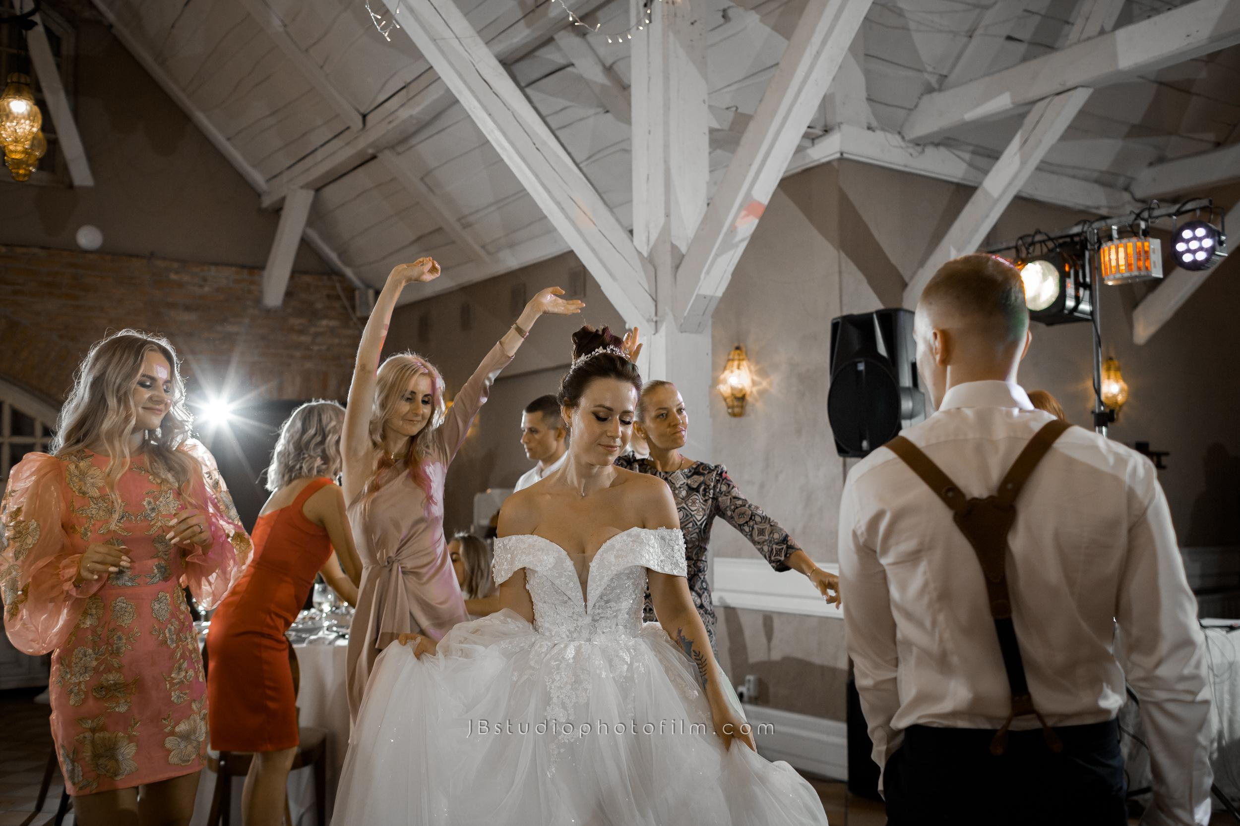 E & A (Wedding story). Photographer Videographer Filmmaker| Фотограф Видеограф Фильммейкер