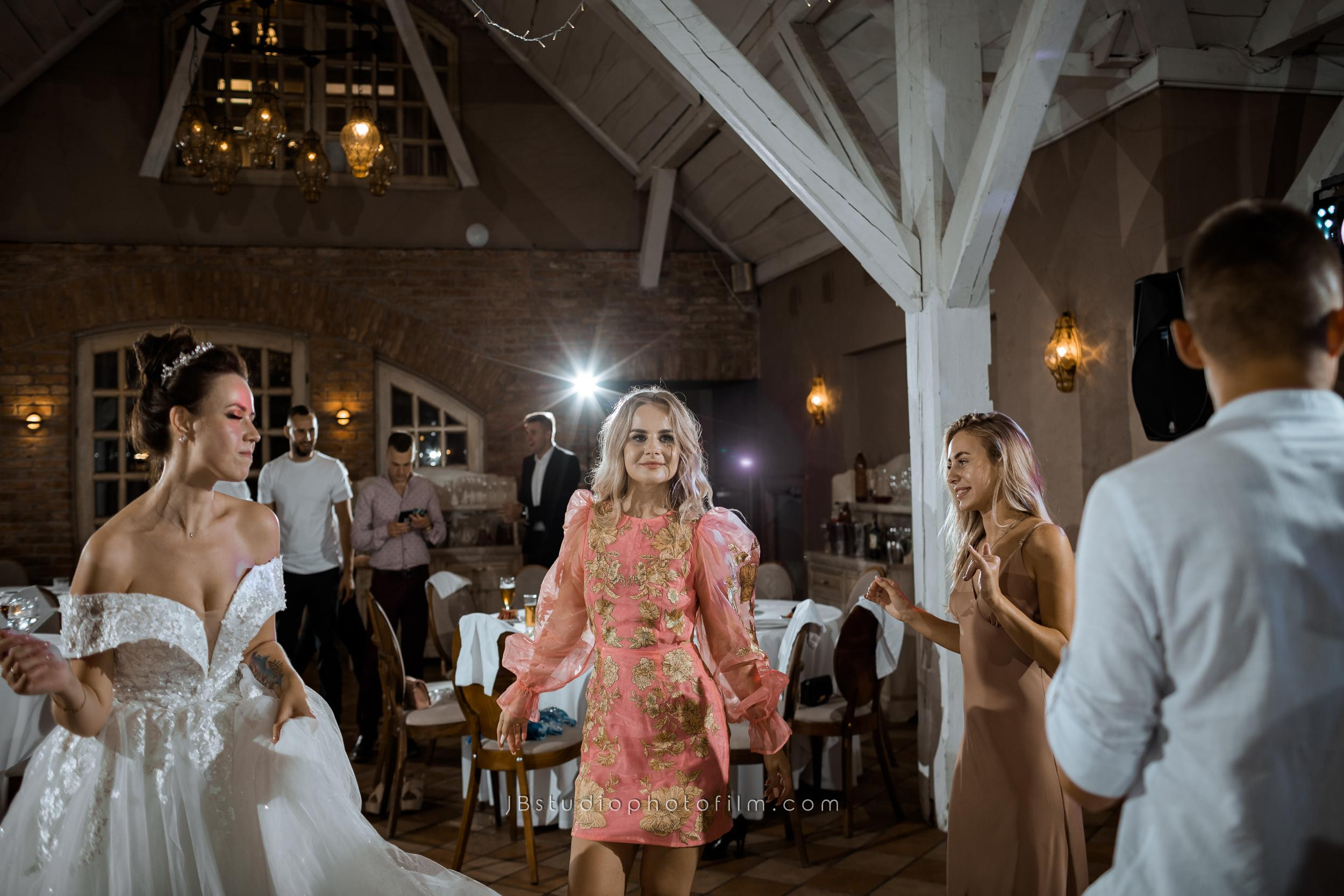 E & A (Wedding story). Photographer Videographer Filmmaker| Фотограф Видеограф Фильммейкер