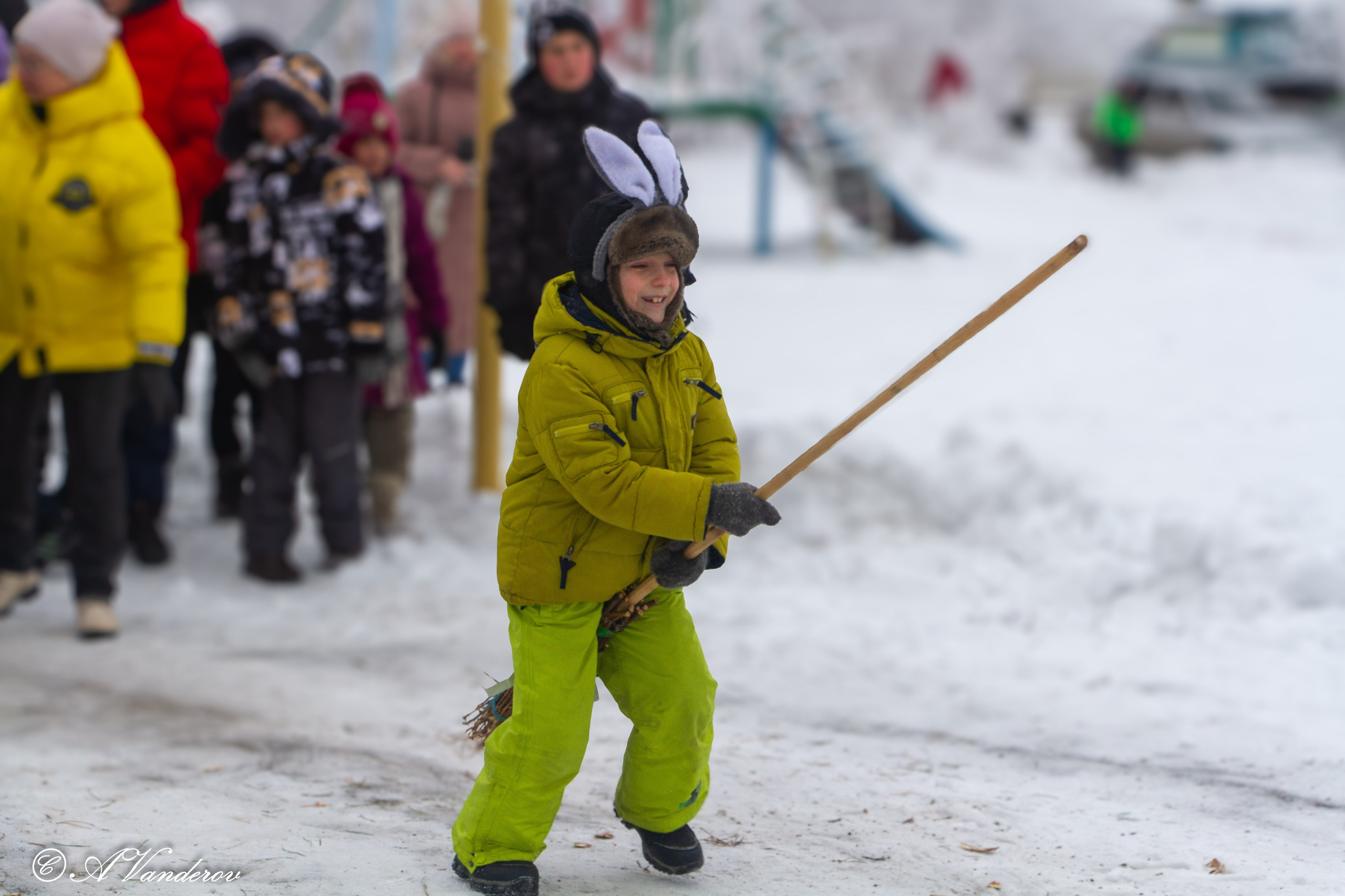 Праздник во дворе, ул. Осташковская-20. Фотограф Омск | Александр Вандеров