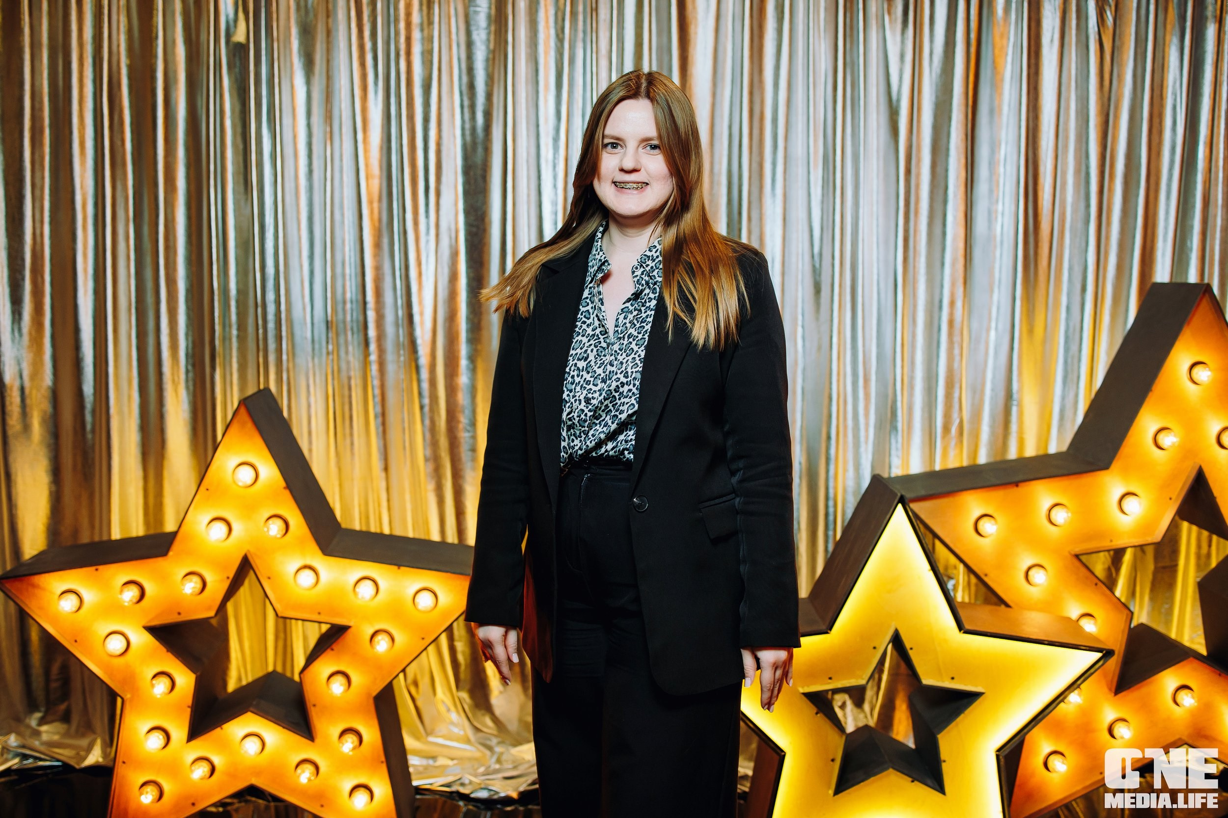 Новогодний Огонёк от Верю в Чудо. One Media Life: фоторепортажи, фотоотчеты с мероприятий и заведений