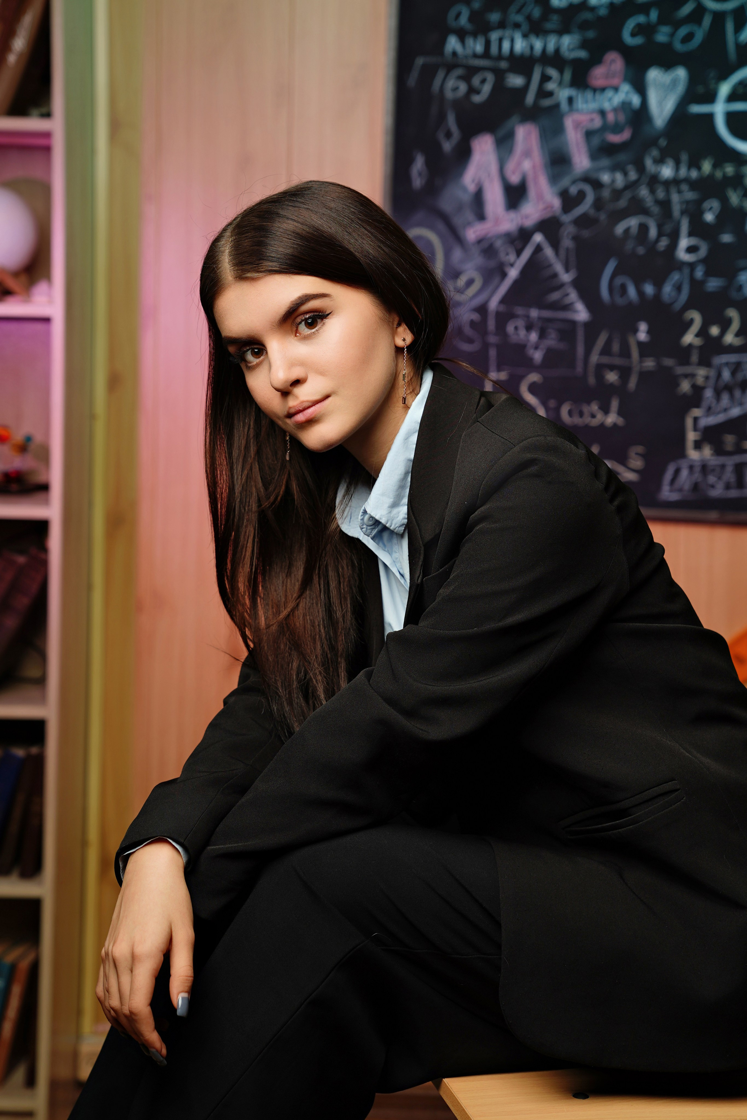 Стиль портрета в студии. GOTRA — выпускные альбомы в Тюмени