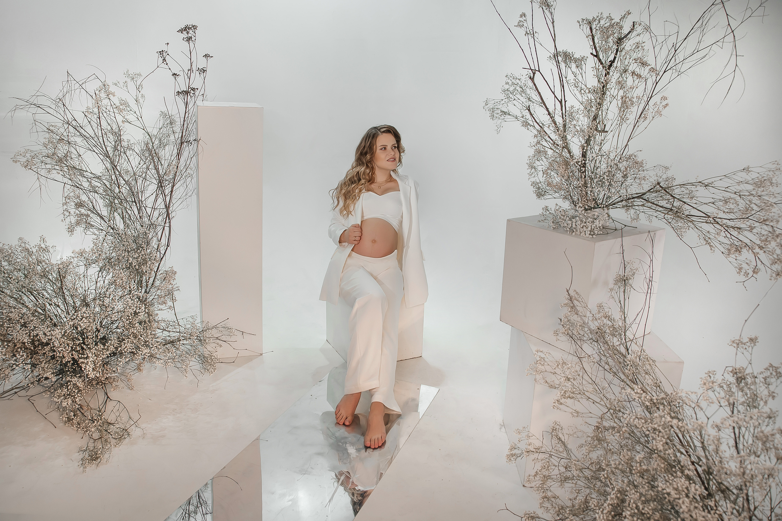 Студийная фотосессия беременности Калининград. Свадебный фотограф Калининград | Москва|