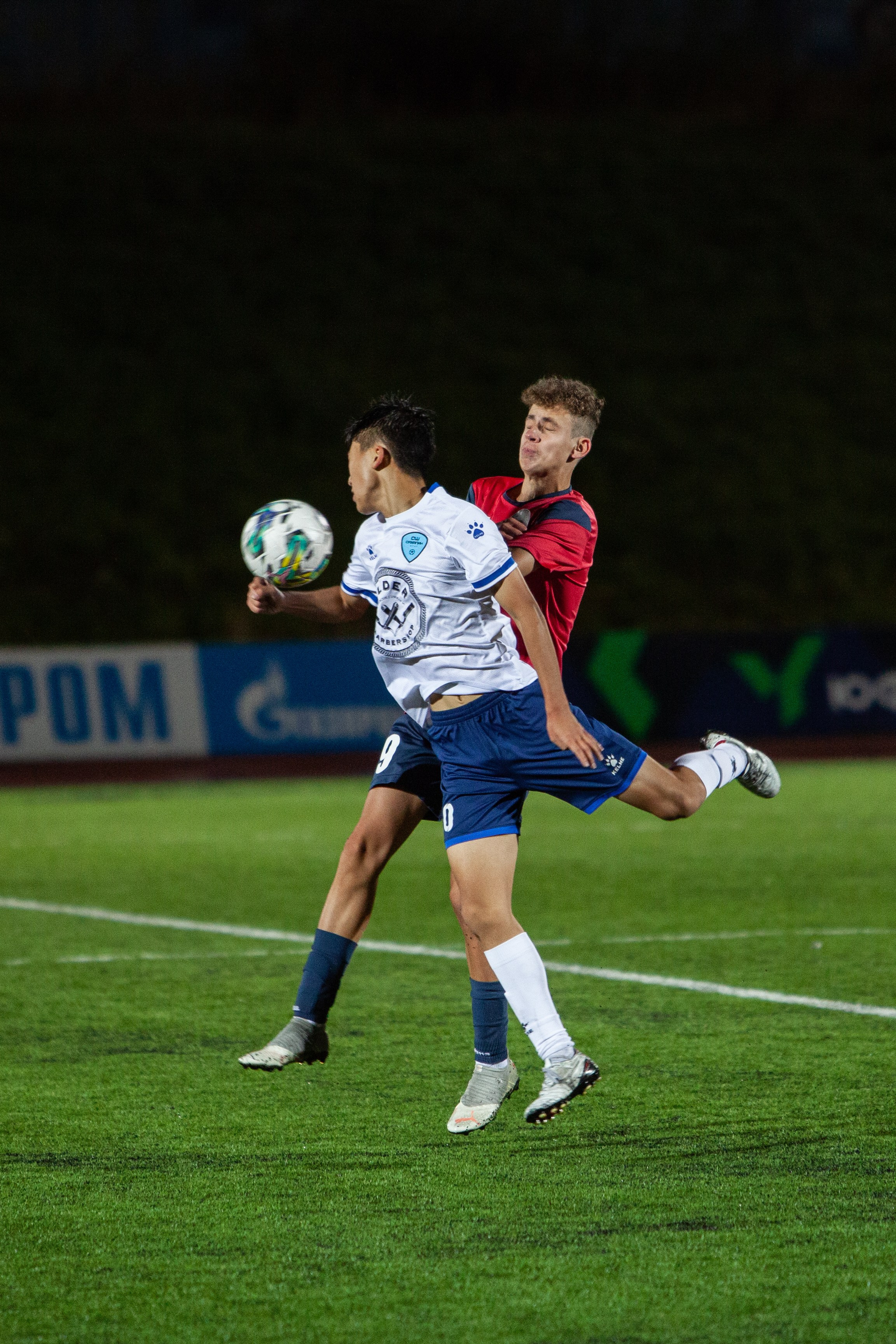 Матч юношеской футбольной лиги между командами СШ «Сахалин» и «СШОР № 1» (Комсомольск-на-Амуре) (U-18). Кутузов Евгений Фотограф в Южно-Сахалинске