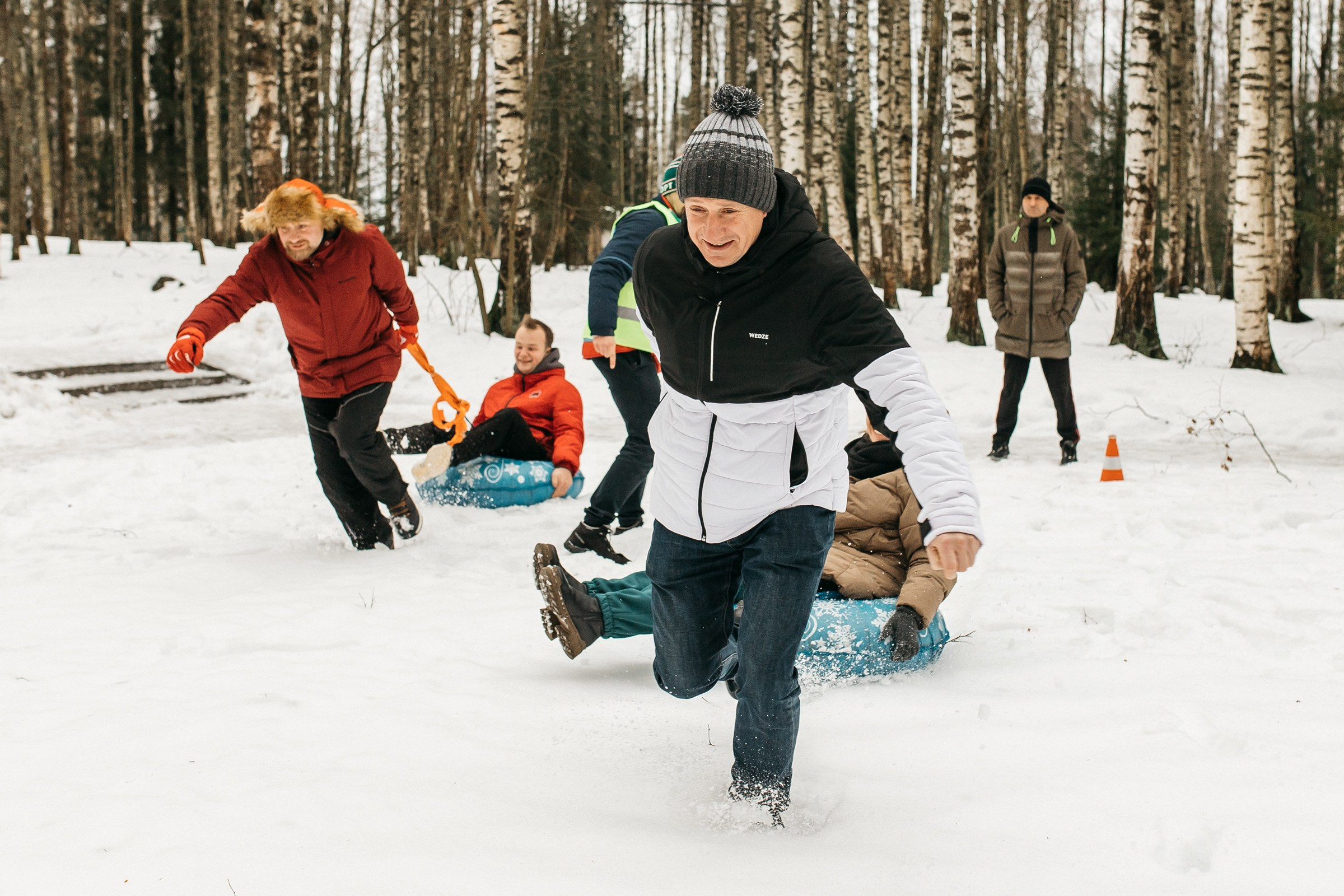 Хороший репортажный фотограф на корпоратив в Питере