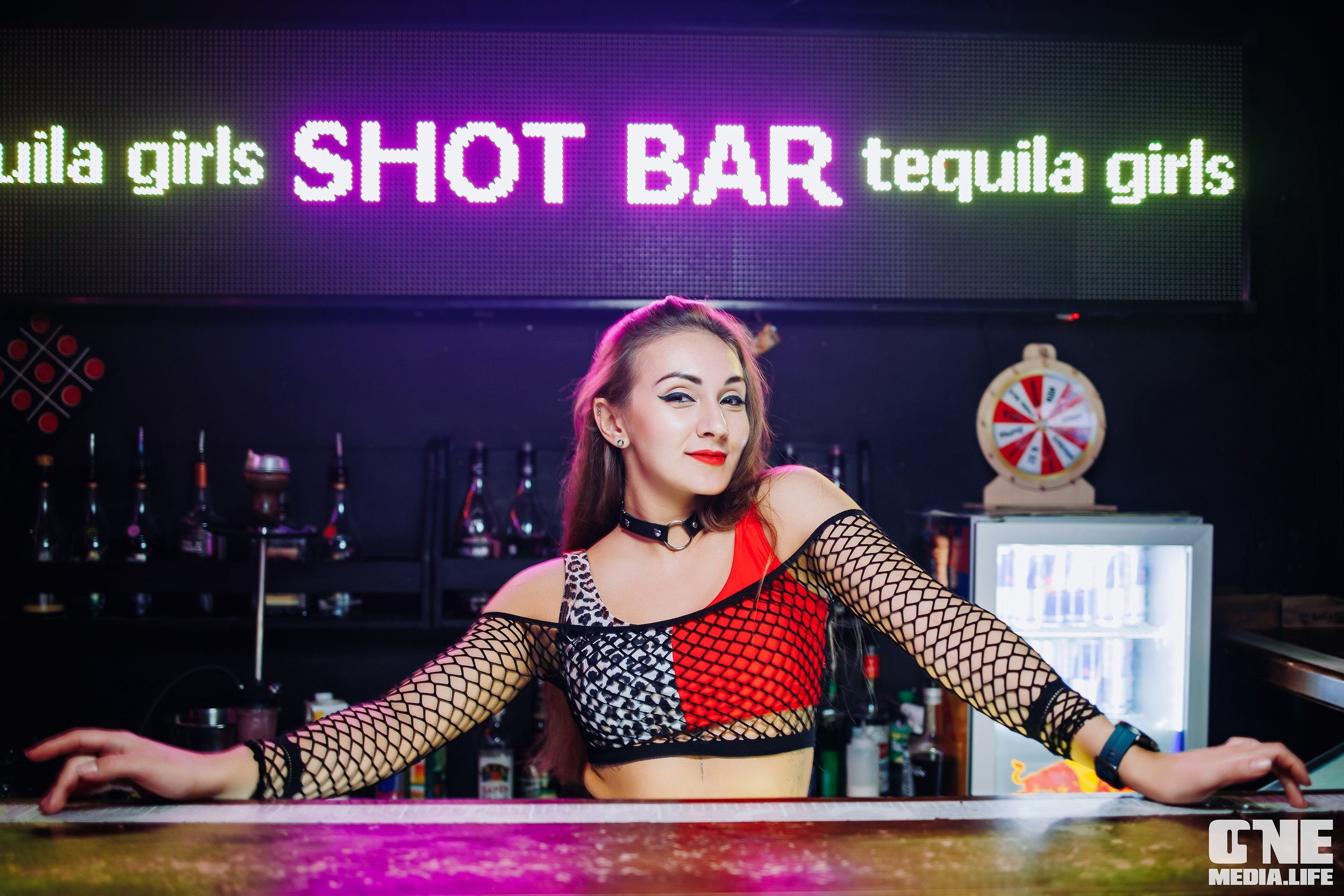 Фоторепортаж из бара XxxX. One Media Life: фоторепортажи, фотоотчеты с мероприятий и заведений