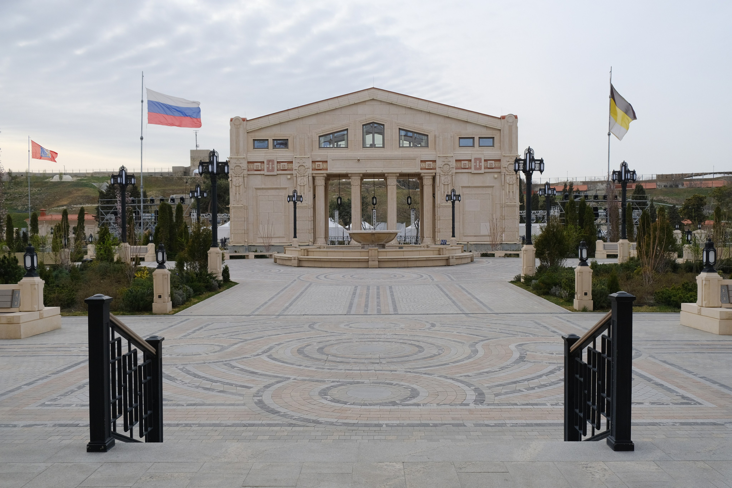 Музеи Севастополя, что посмотреть в Севастополе, экскурсии по Севастополю. Профессиональная фотосъемка в Крыму. Натуральные эмоции и живые кадры. Забронируйте дату прямо сейчас!