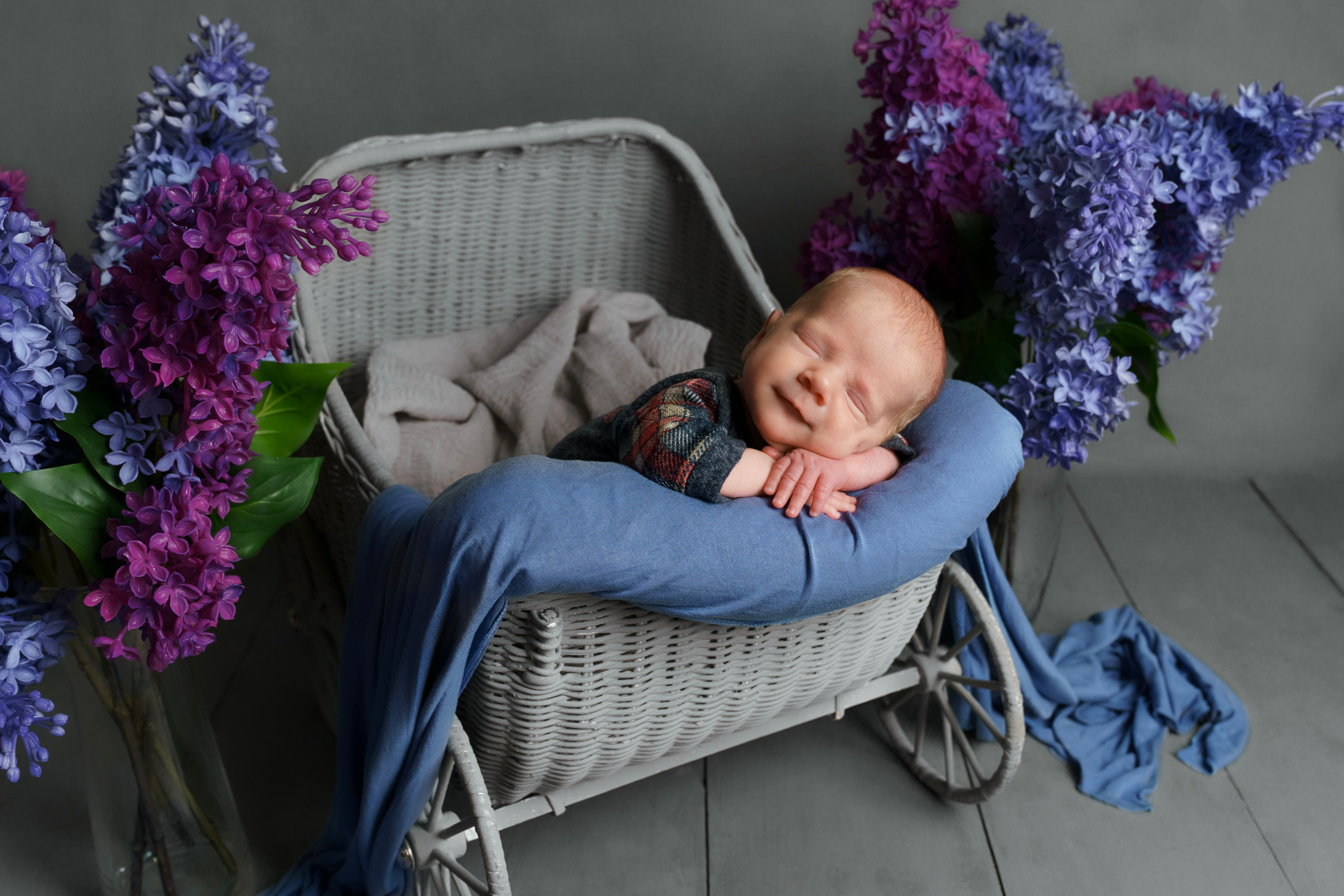 Фотосессия новорожденного (newborn). Фотограф новорожденных, детей до года и беременных в Симферополе