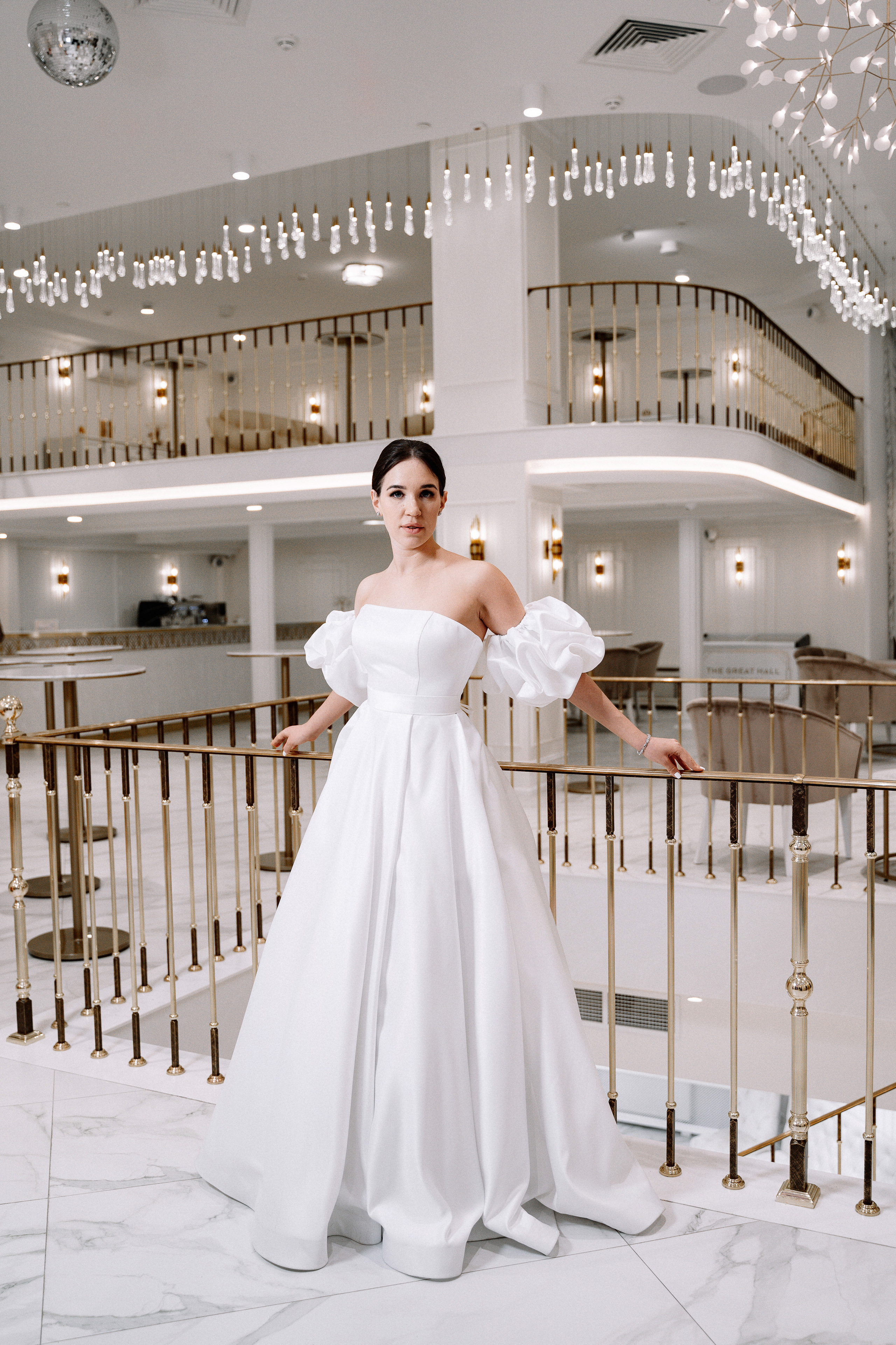 Свадебный фотограф на регистрации брака в The Great Hall Yakimanka