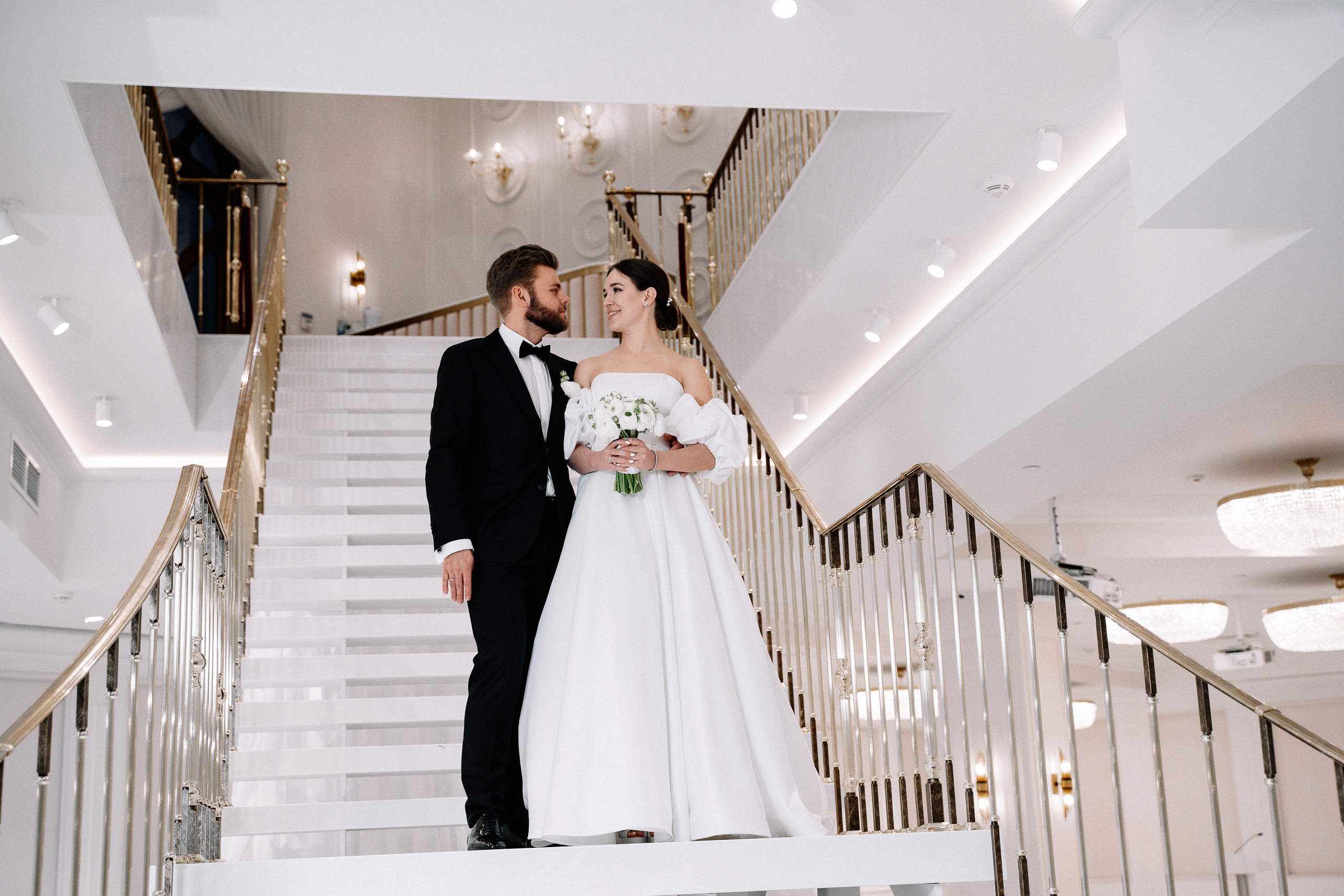 Свадебный фотограф на регистрации брака в The Great Hall Yakimanka