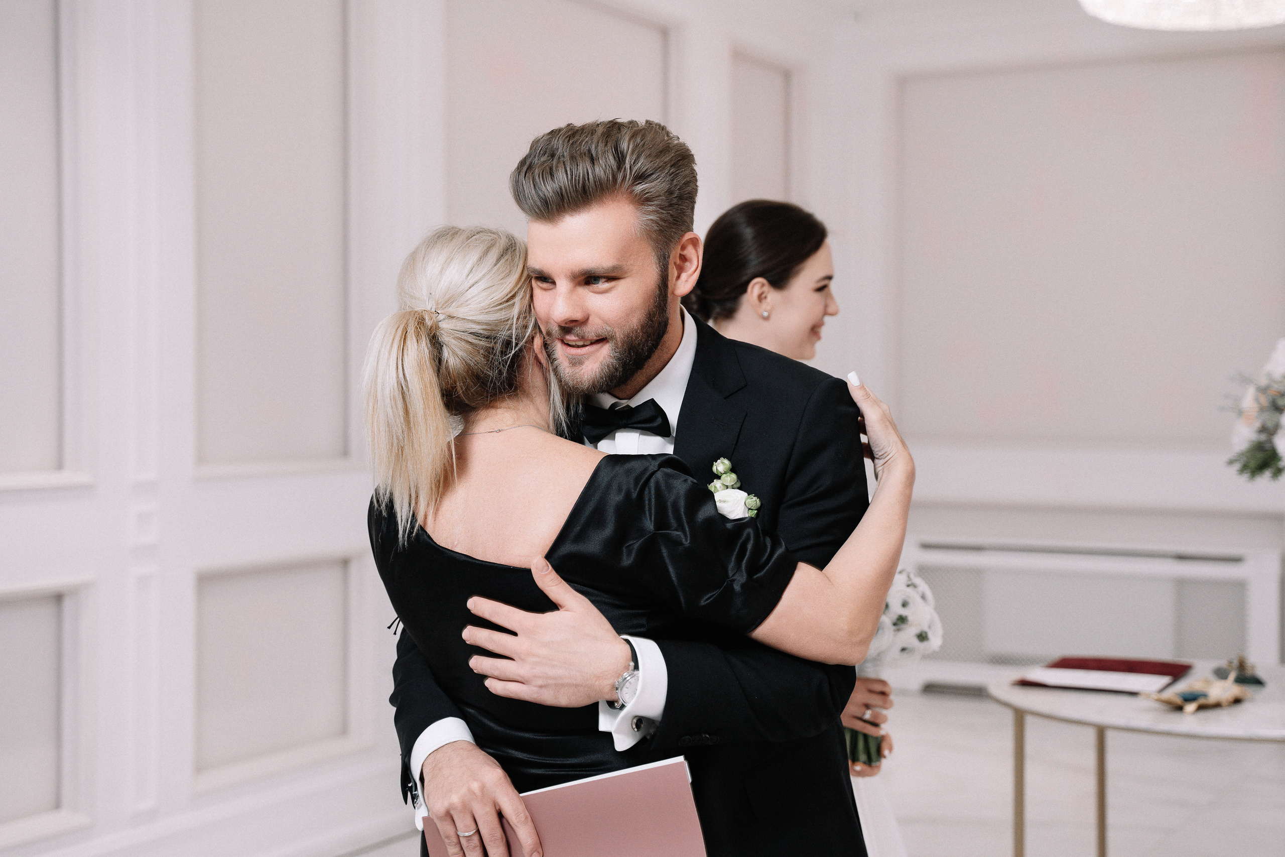 Свадебный фотограф на регистрации брака в The Great Hall Yakimanka