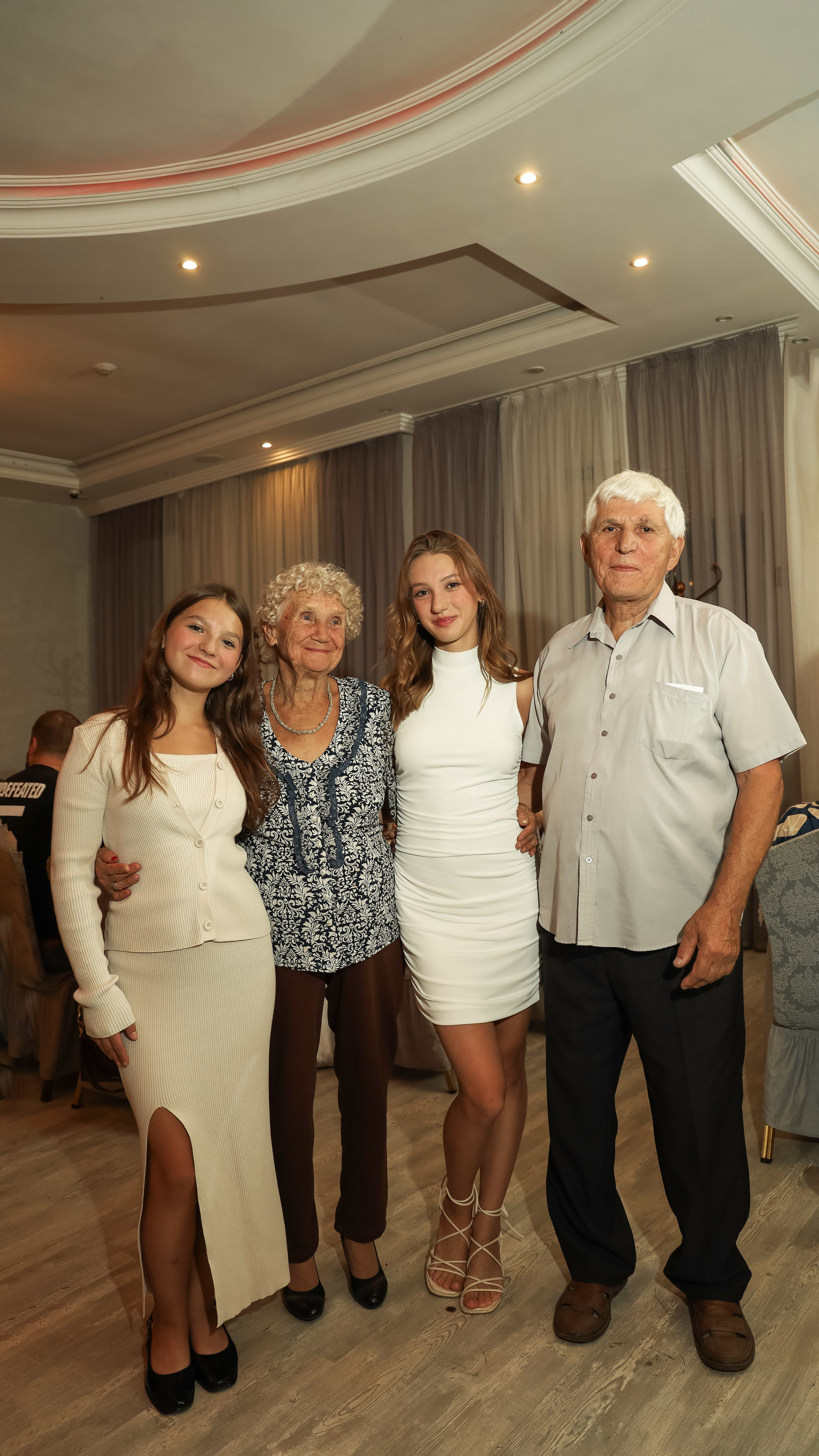 Юбилей Игоря Всеволодовича. Семейный фотограф в Казани Римма Гатауллина