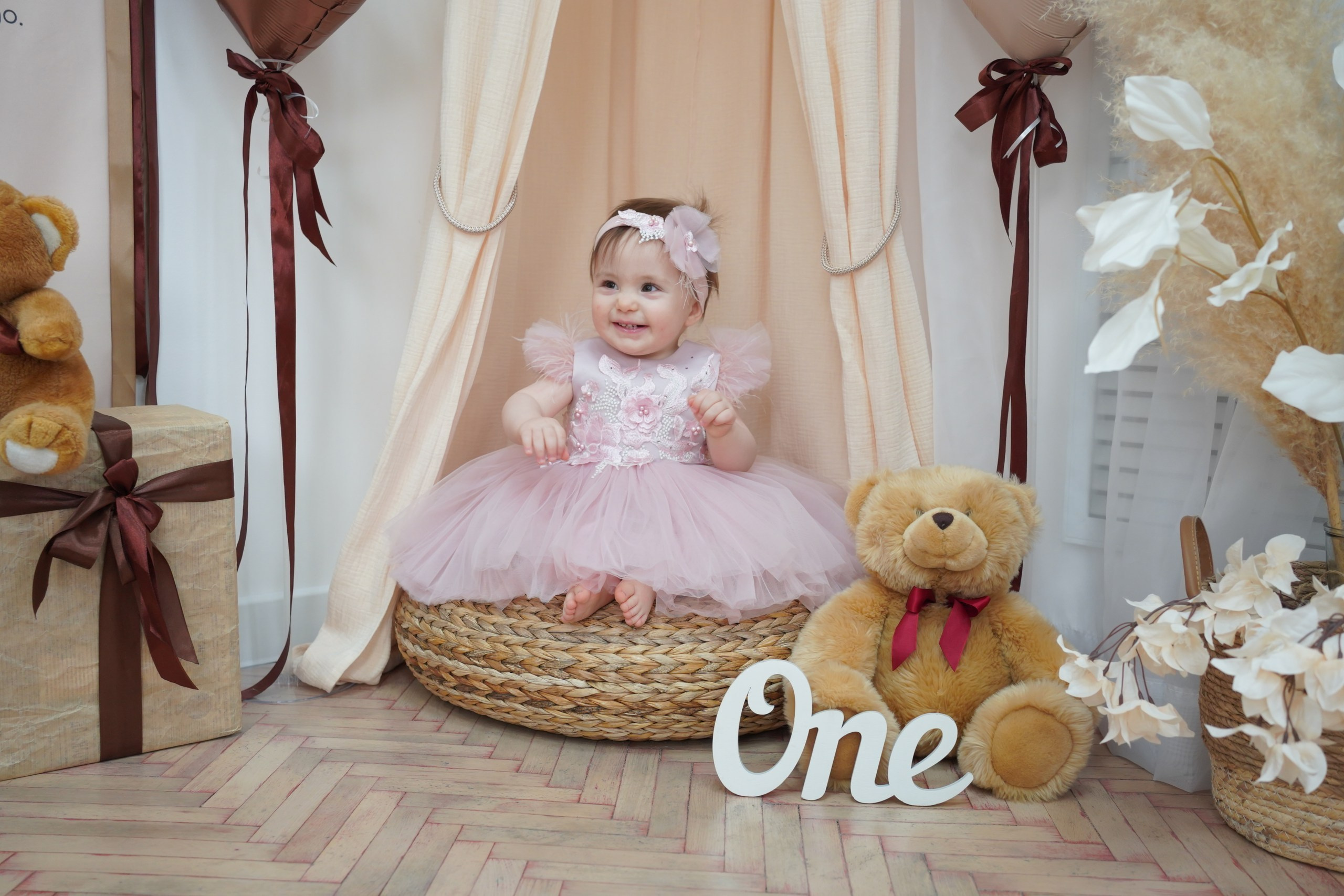 Фотоссесия на Годик для Девочки. Детская Фотостудия ГОДОВАСИКИ в Санкт-Петербурге фотосесия на годик