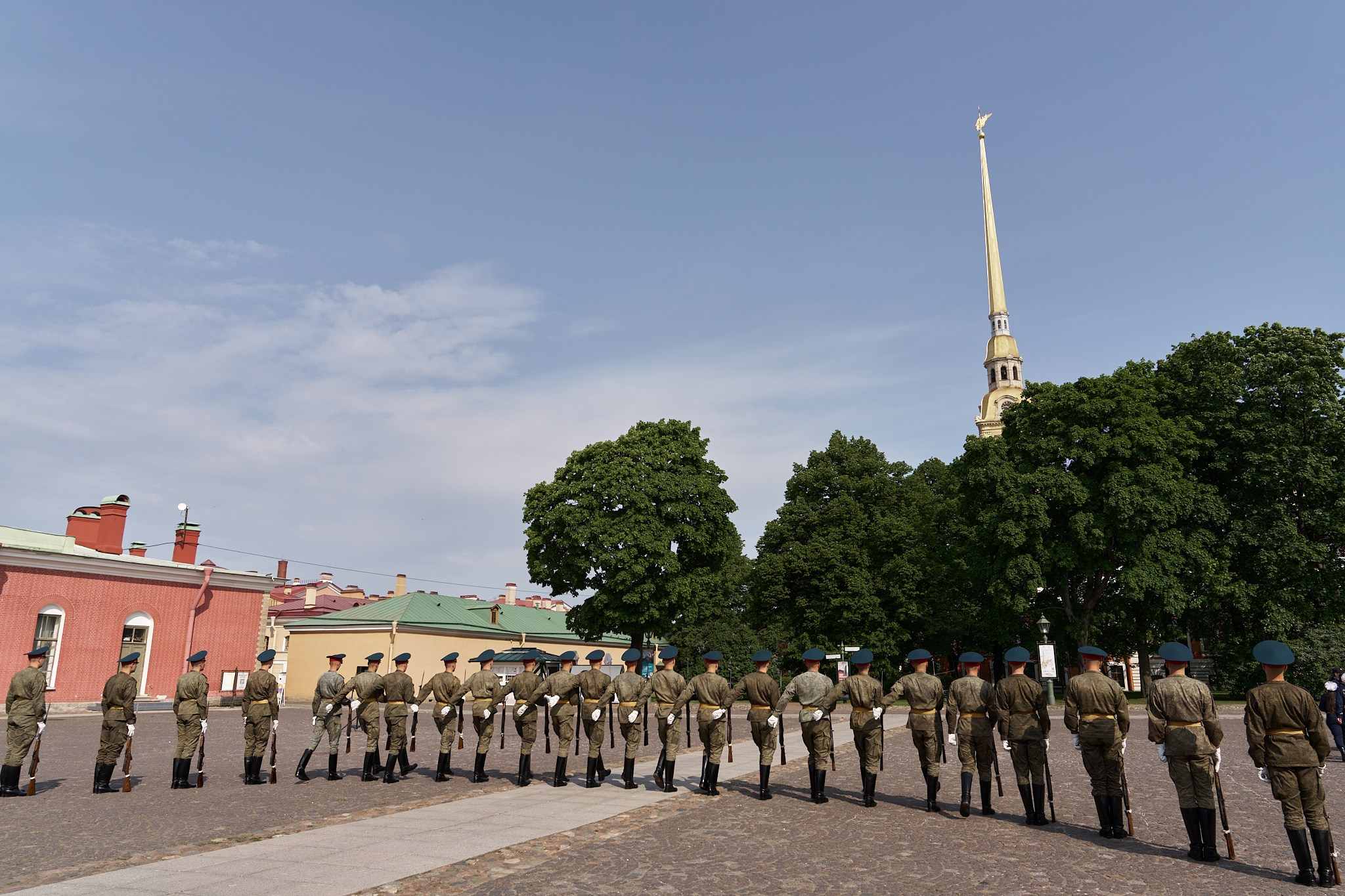 Санкт-Петербургской академии милиции имени Н. А. Щёлокова 25 лет