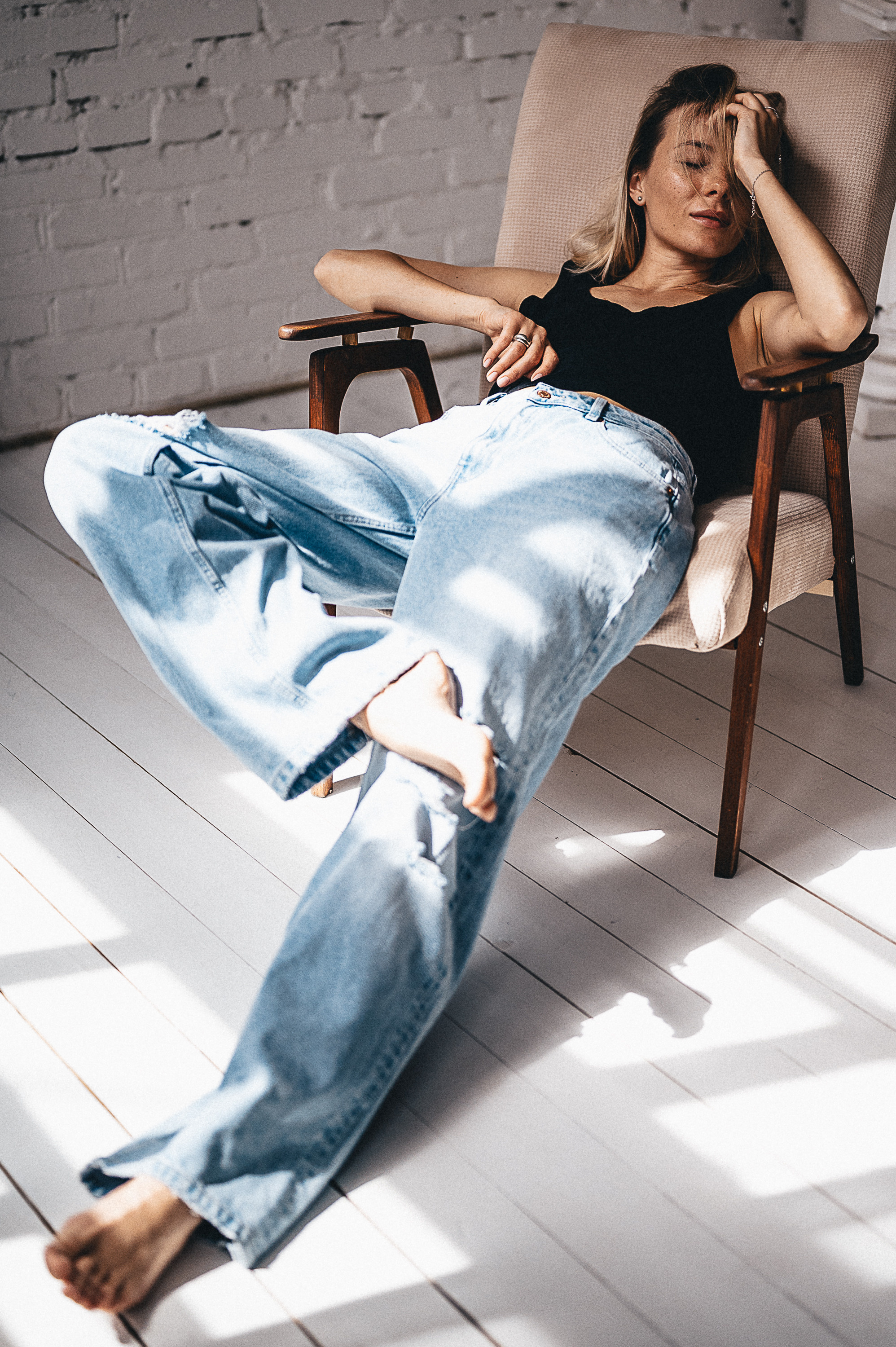 Эмоциональный фотосет в стиле минимализм. Фотограф-стилист в Москве Ольга Ракша