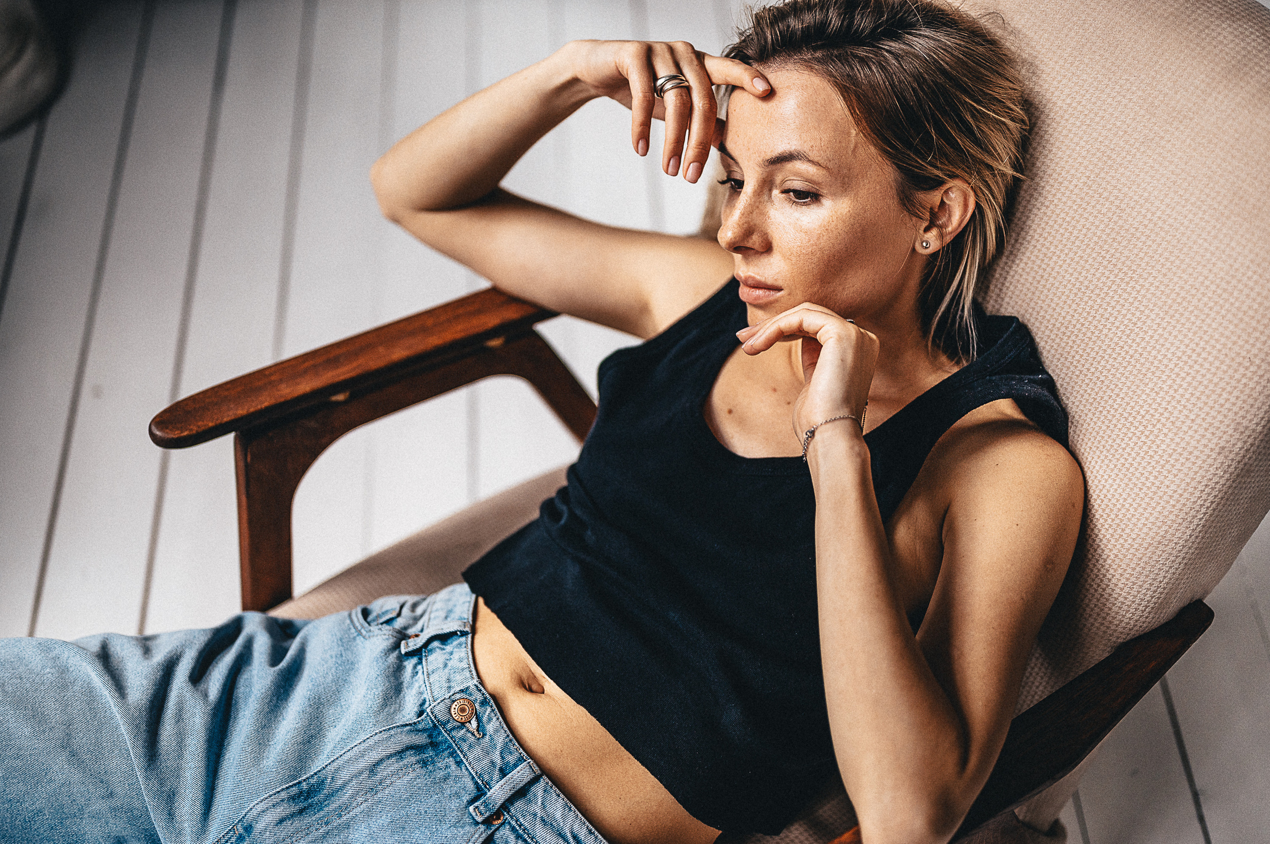 Эмоциональный фотосет в стиле минимализм. Фотограф-стилист в Москве Ольга Ракша