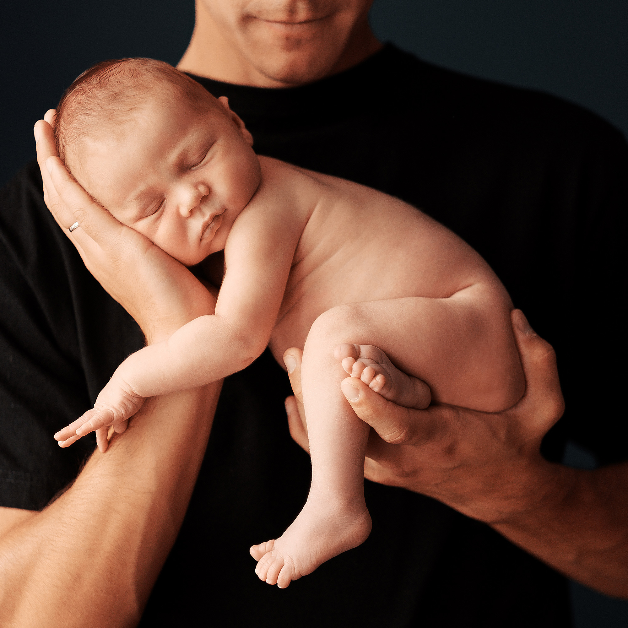 Новорожденные. Oleg Samoilov is a documentary photographer for brands that value an honest story