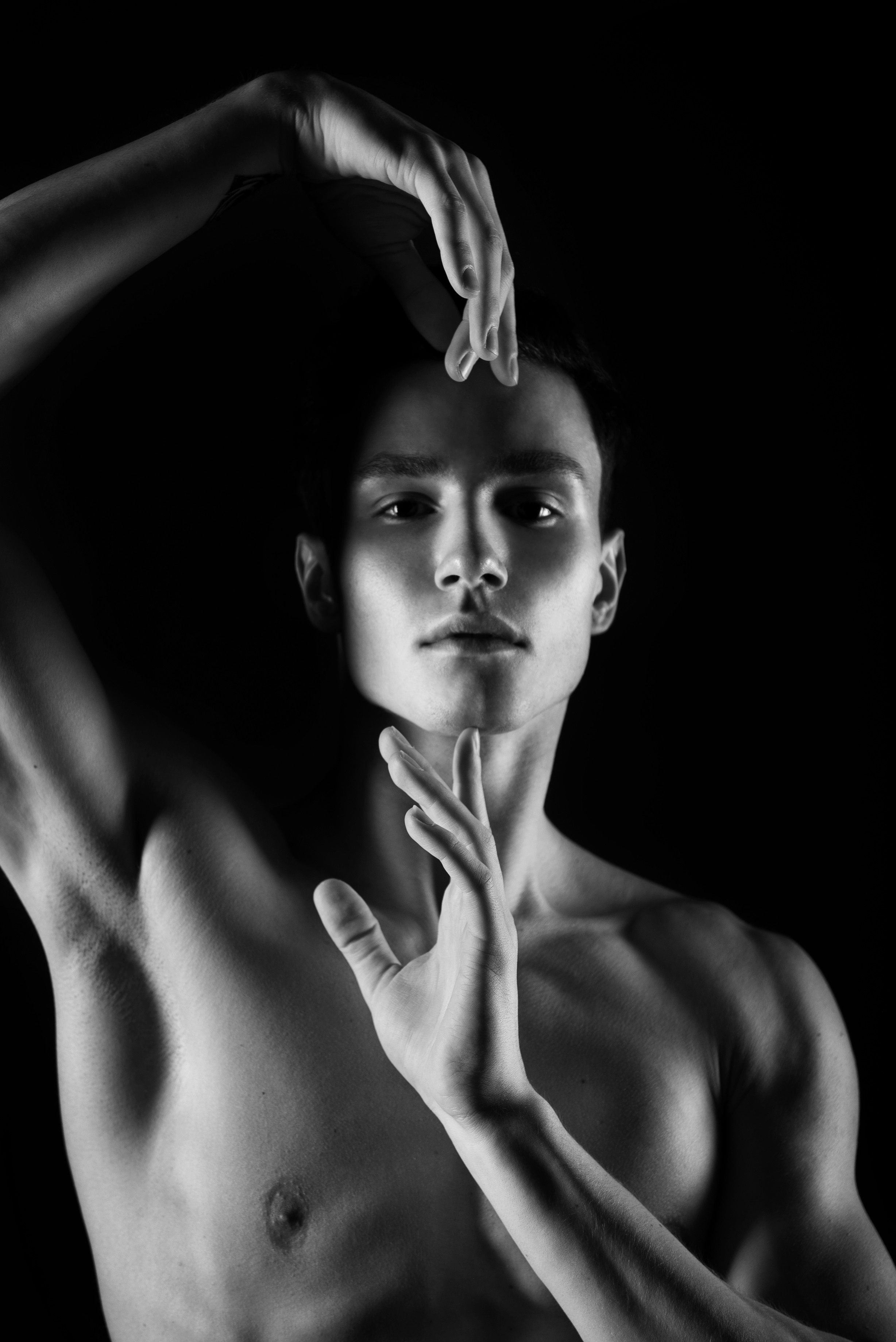 Портретный фотограф в Санкт-Петербурге и Москве Никита Кондрахин