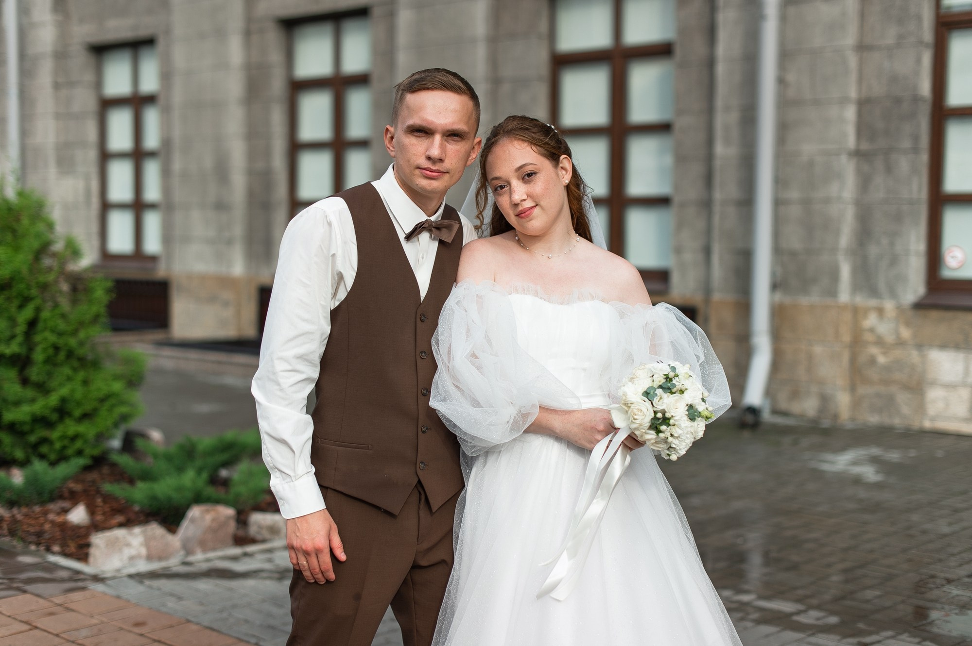 Сияющие молодожёны. Свадебный и семейный фотограф в Омске Мормулев Михаил