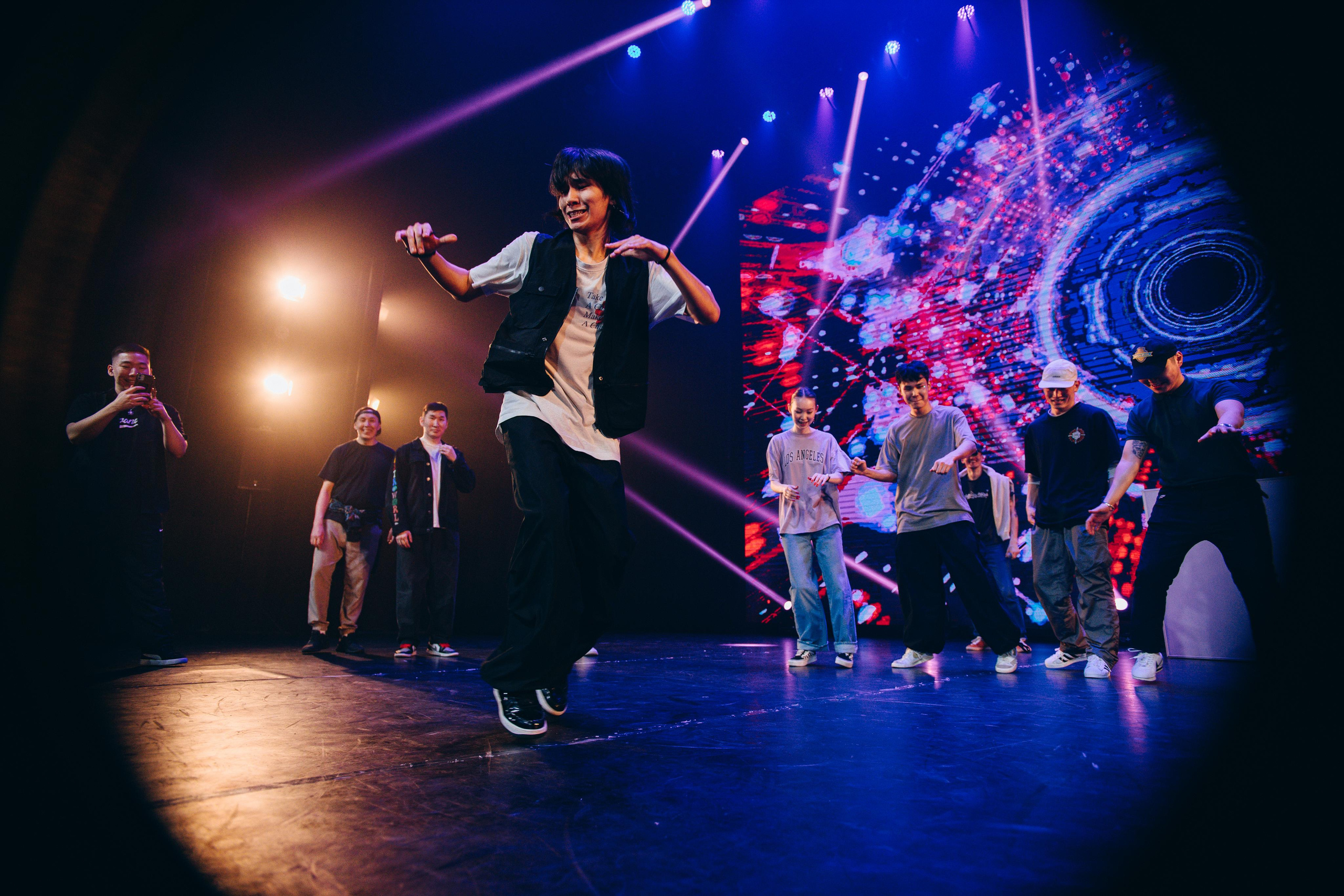 Танцевальный фестиваль «О чем танцуешь?». Фотограф в Якутске Сулустаан Алексеев