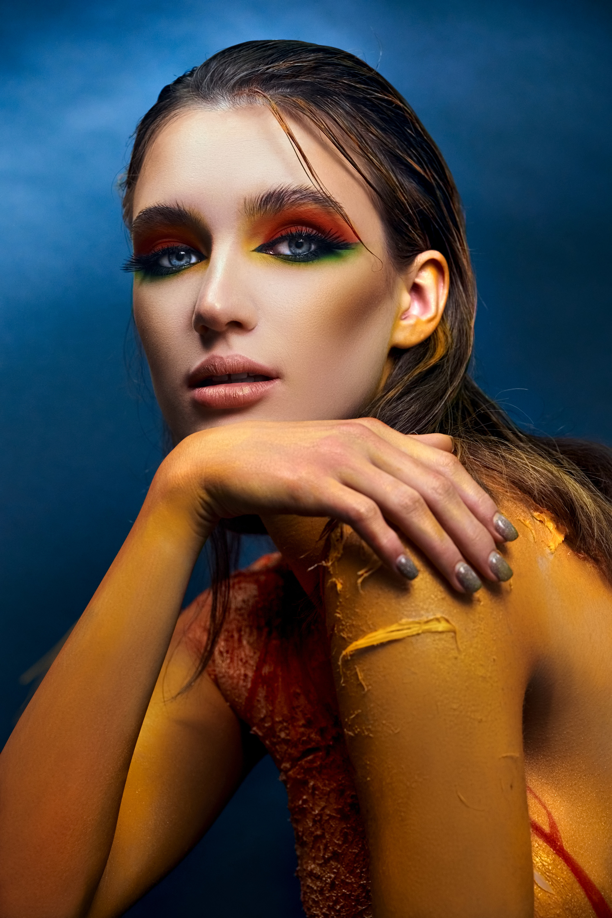 Креативный образ с Аленой по мотивам картины стрит-арт художника @Theo.dhozer. Фотограф в Москве Михаил Елизарьев