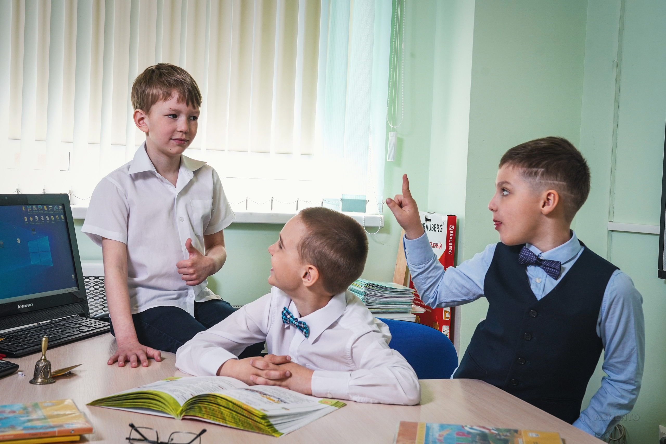 MEMENTO.Выпускные альбомы, школьные, юбилейные и другие книги. Ростов-на-Дону