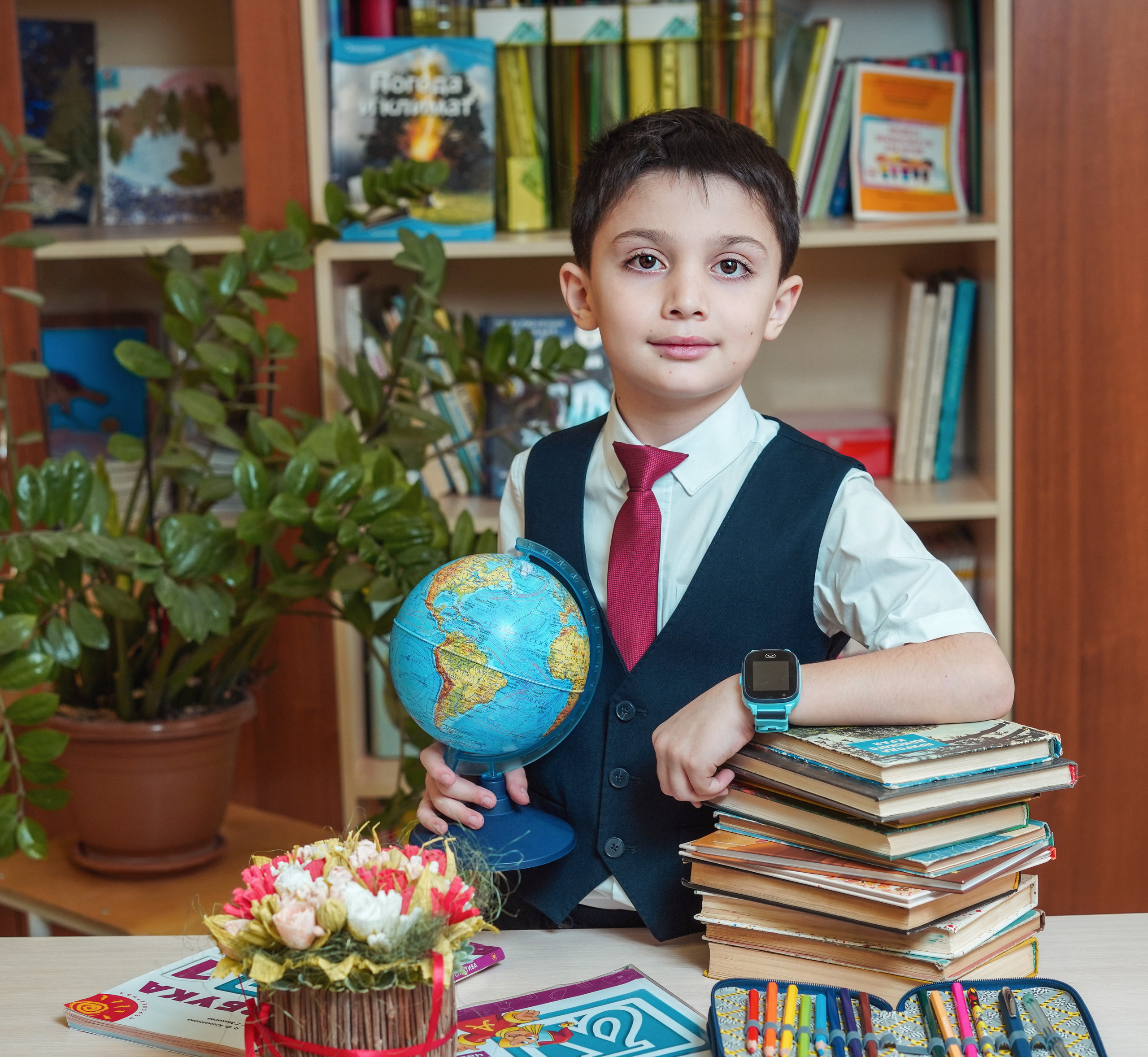 MEMENTO.Выпускные альбомы, школьные, юбилейные и другие книги. Ростов-на-Дону